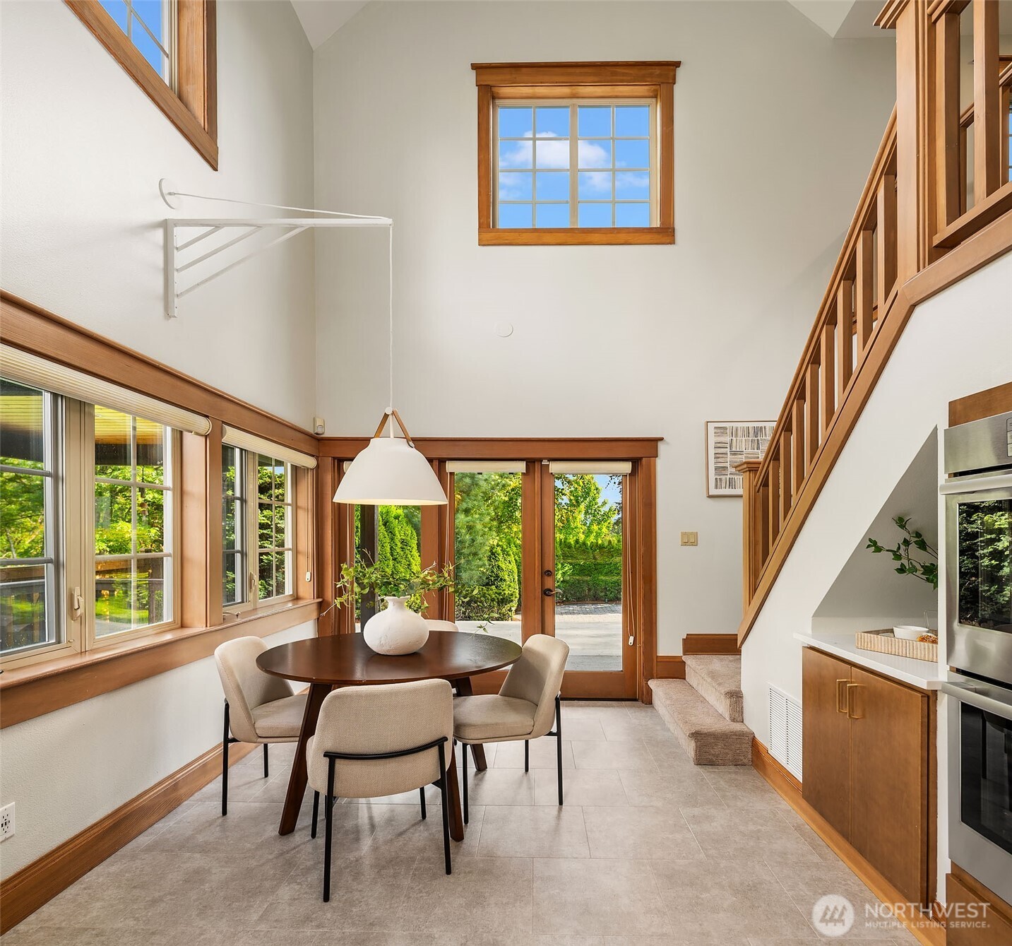 3035 NE 195th Street