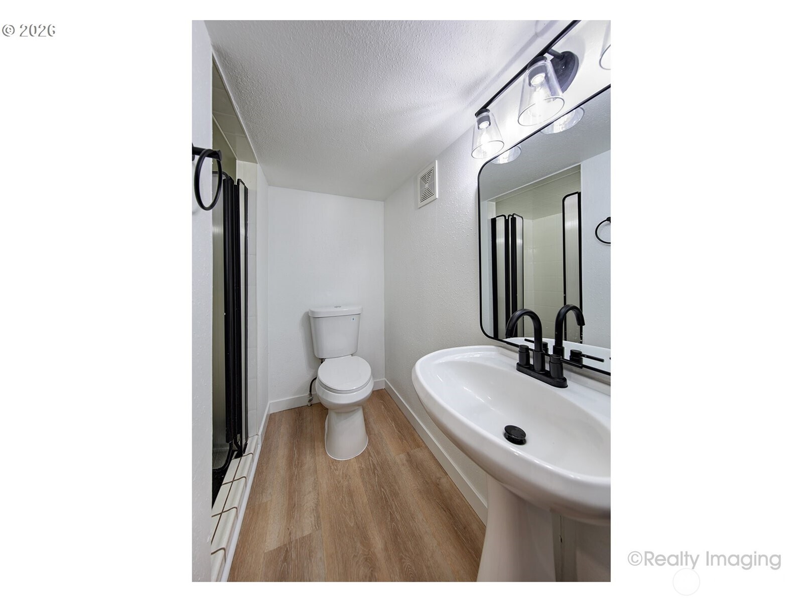 1060 Cowlitz View Court NW