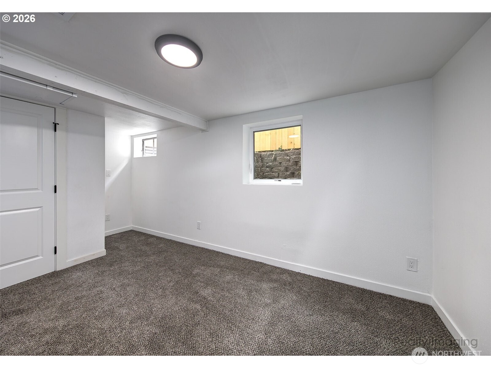 1060 Cowlitz View Court NW