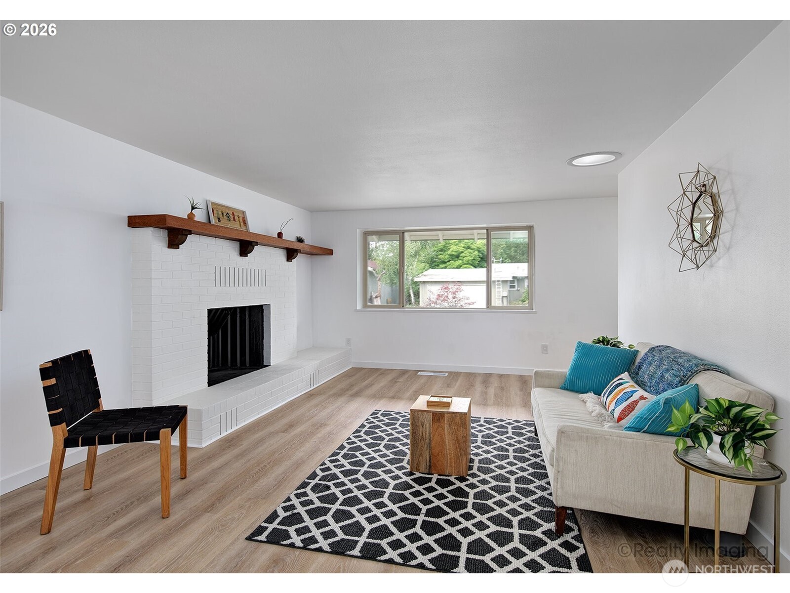 1060 Cowlitz View Court NW