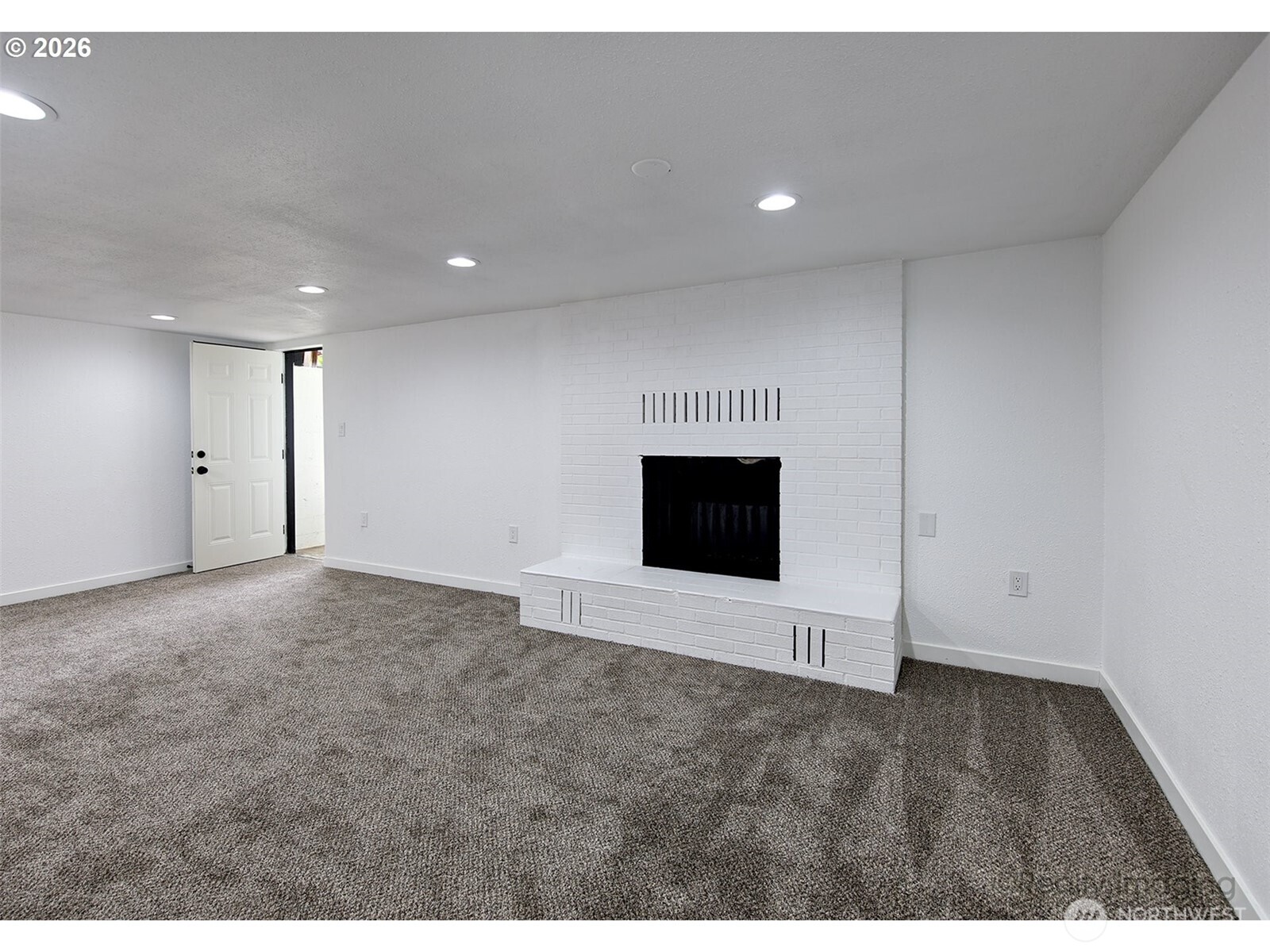 1060 Cowlitz View Court NW