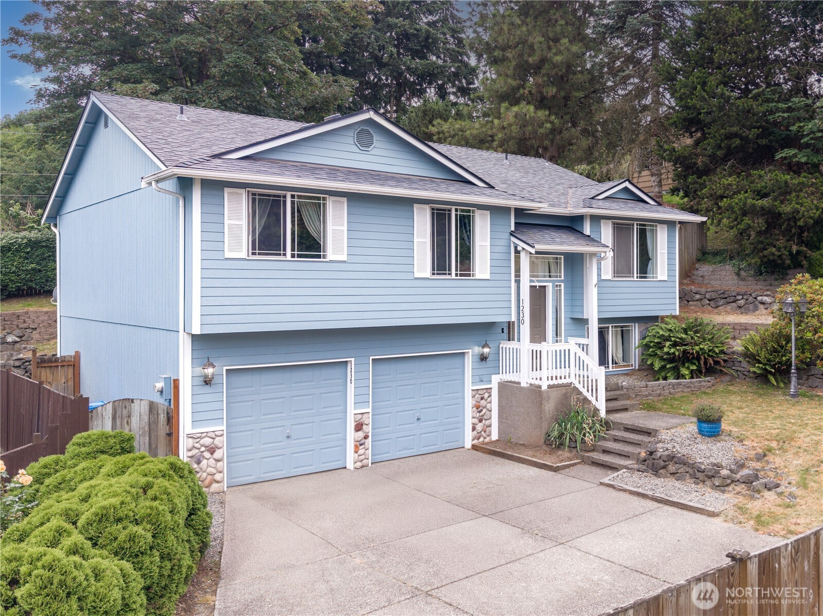 1230 30th Court SW