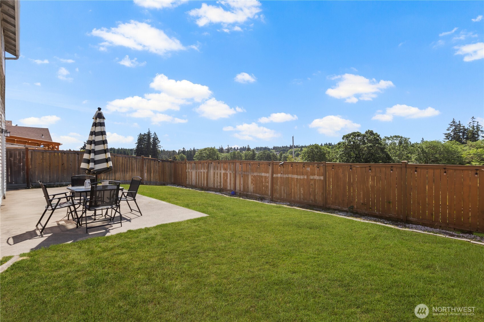 8305 Sweetbrier Loop SE
