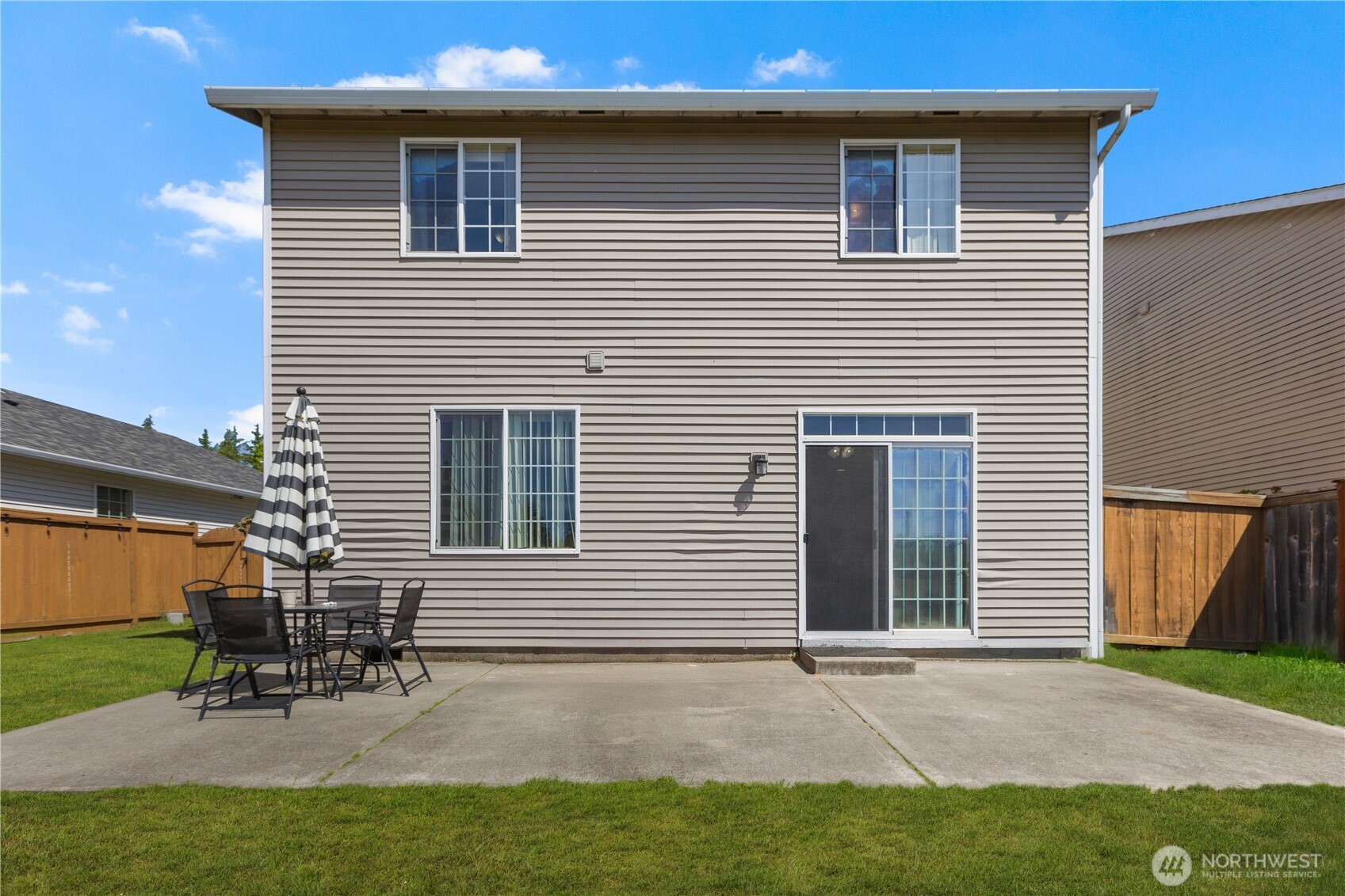 8305 Sweetbrier Loop SE