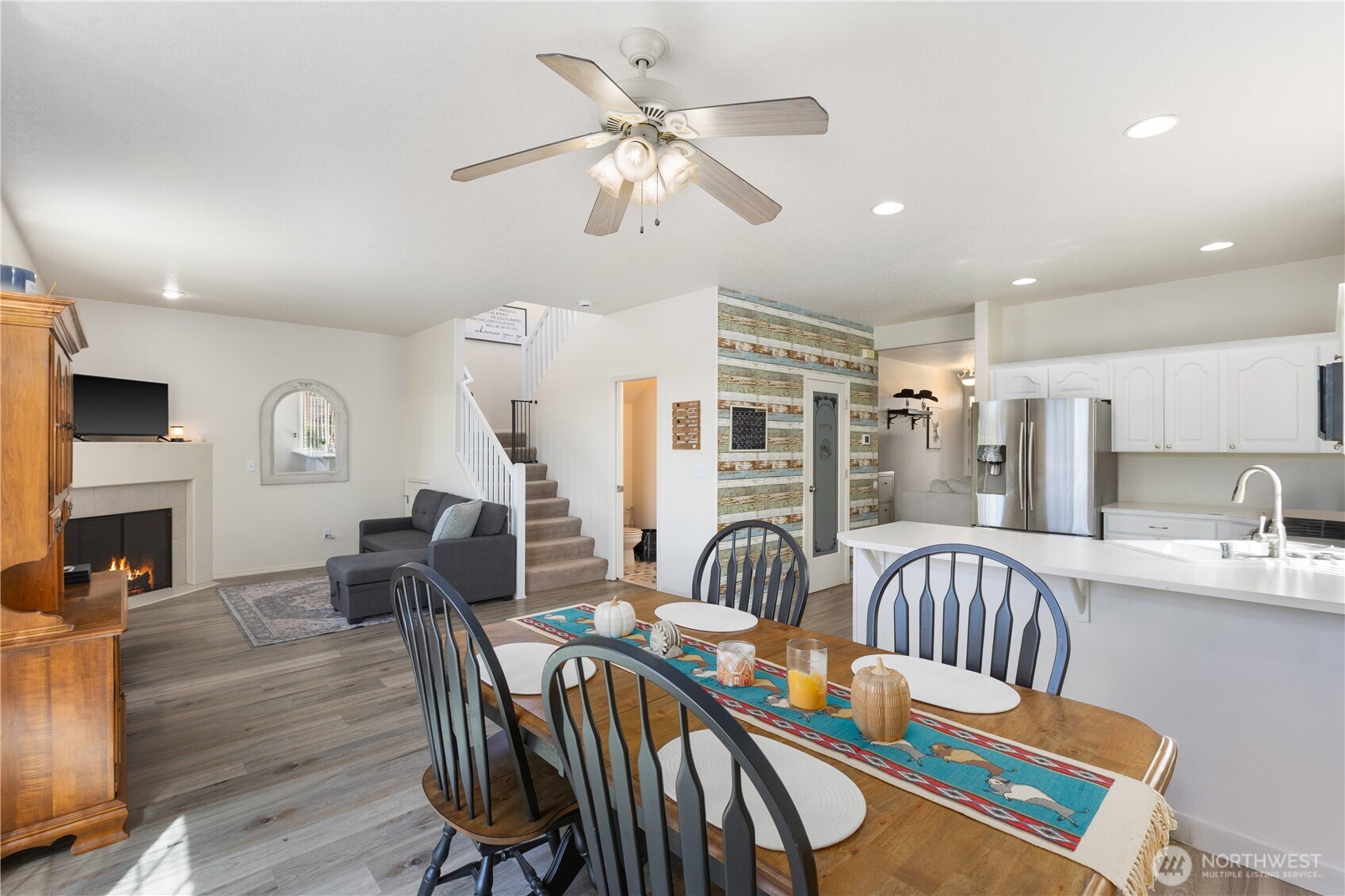 8305 Sweetbrier Loop SE