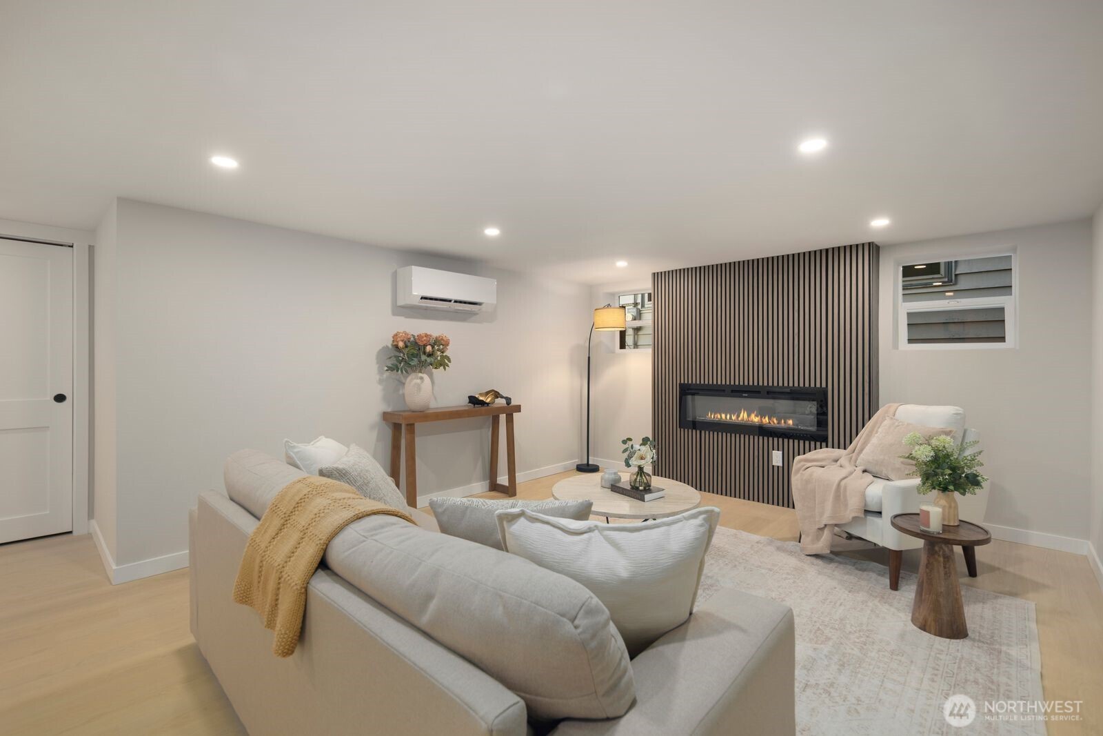 3209 NE 98th Street
