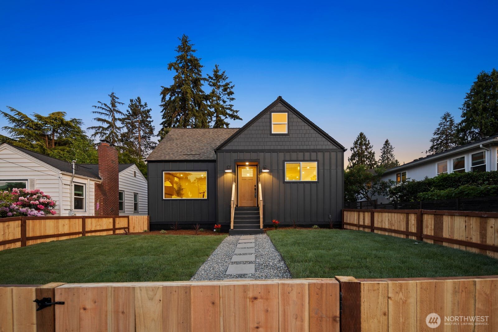 3209 NE 98th Street