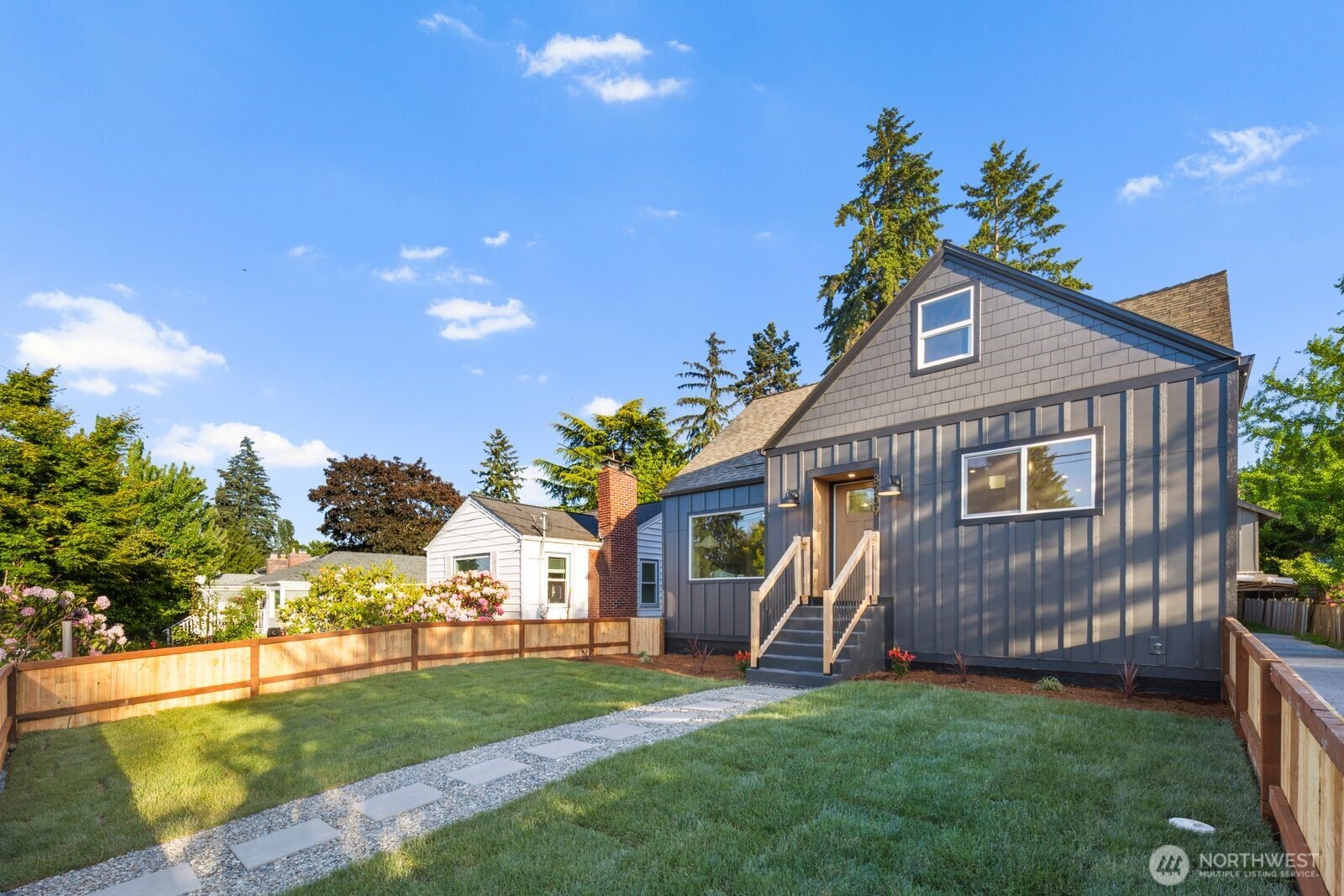 3209 NE 98th Street