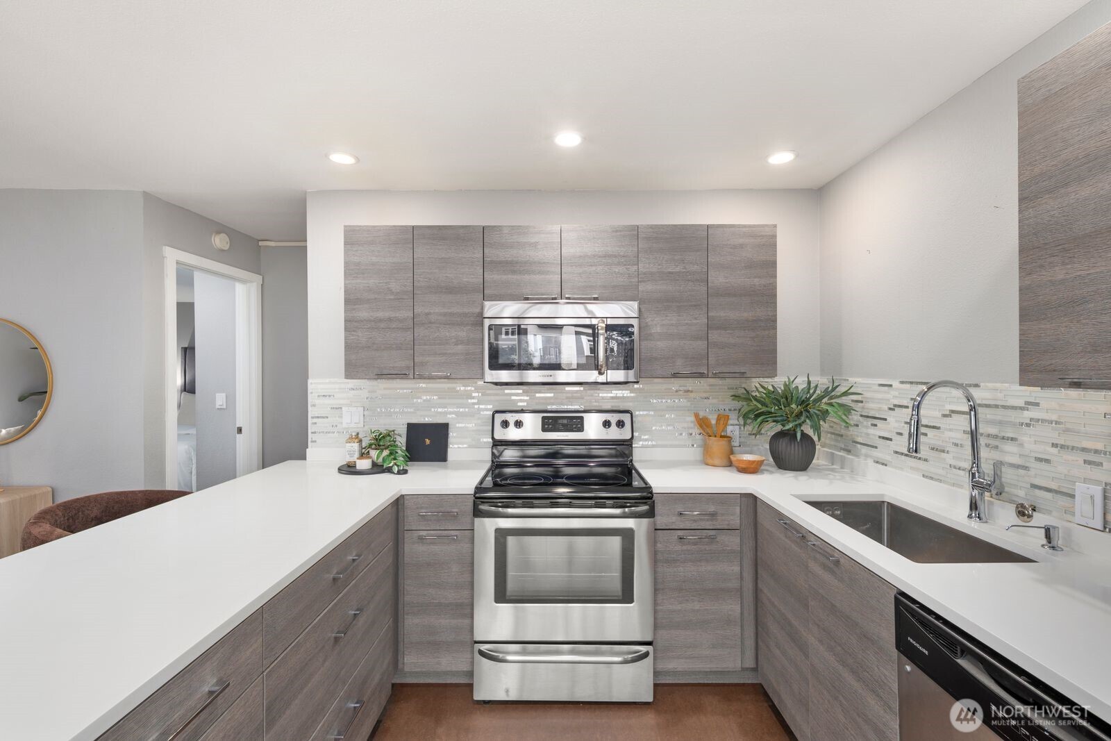952 100th Avenue NE Unit: 237