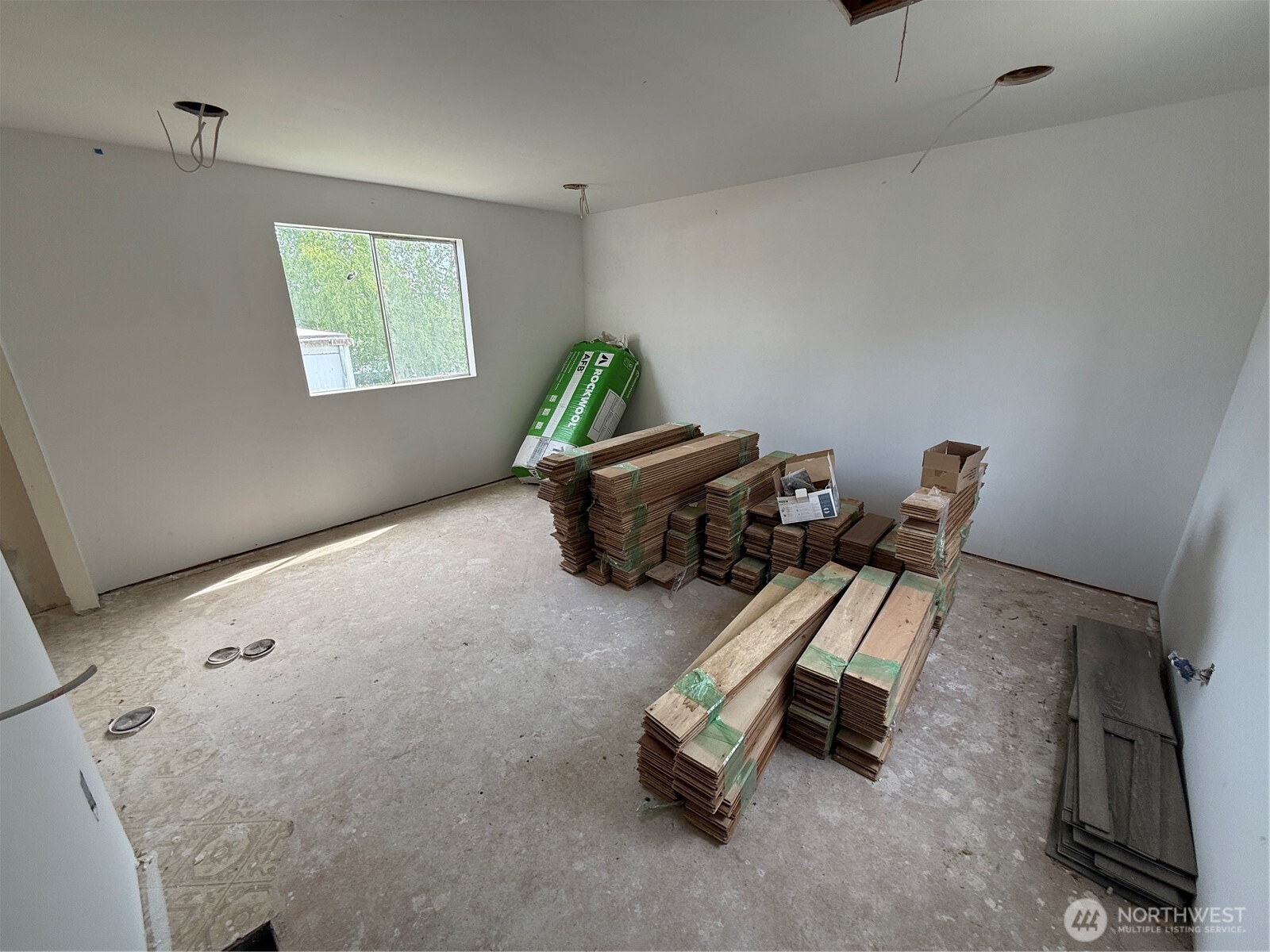 23708 Locust Way Unit: 44