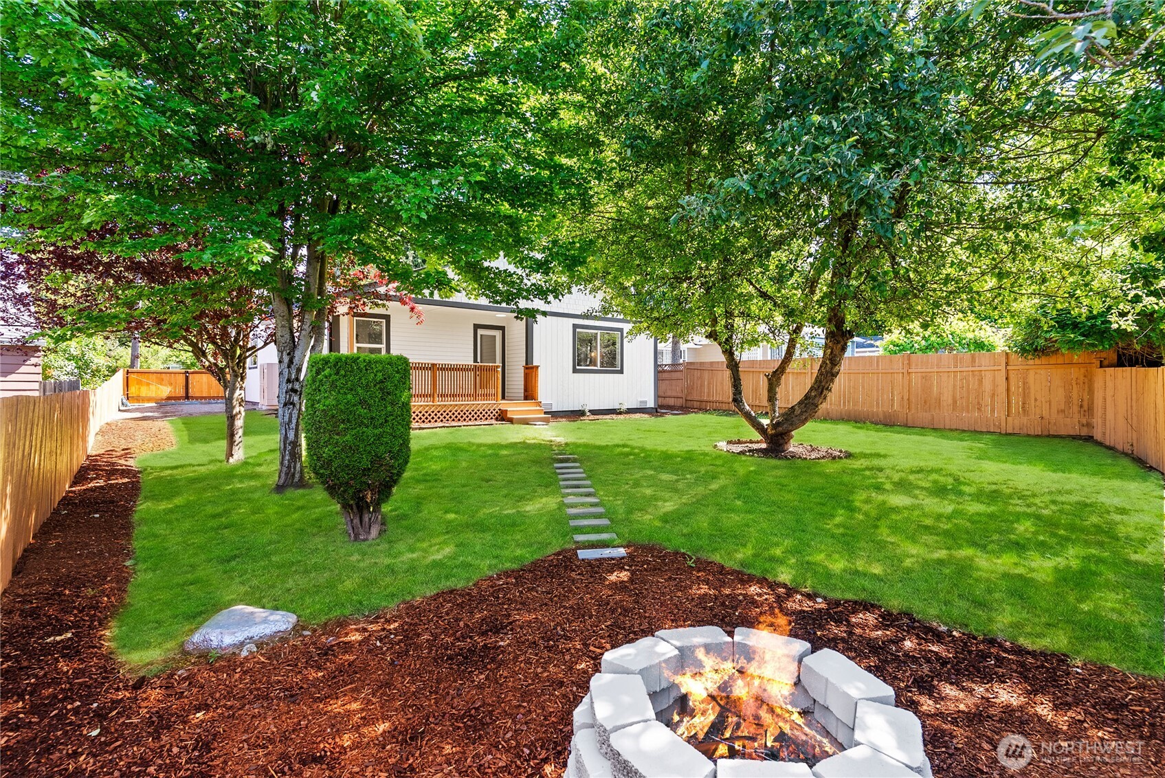 7435 S 118th Place