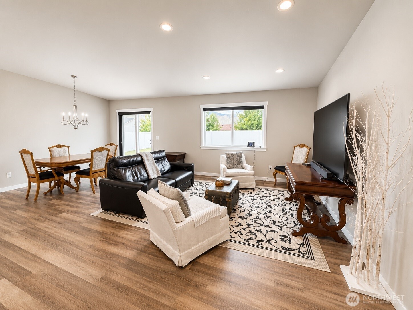 540 S Juli Avenue