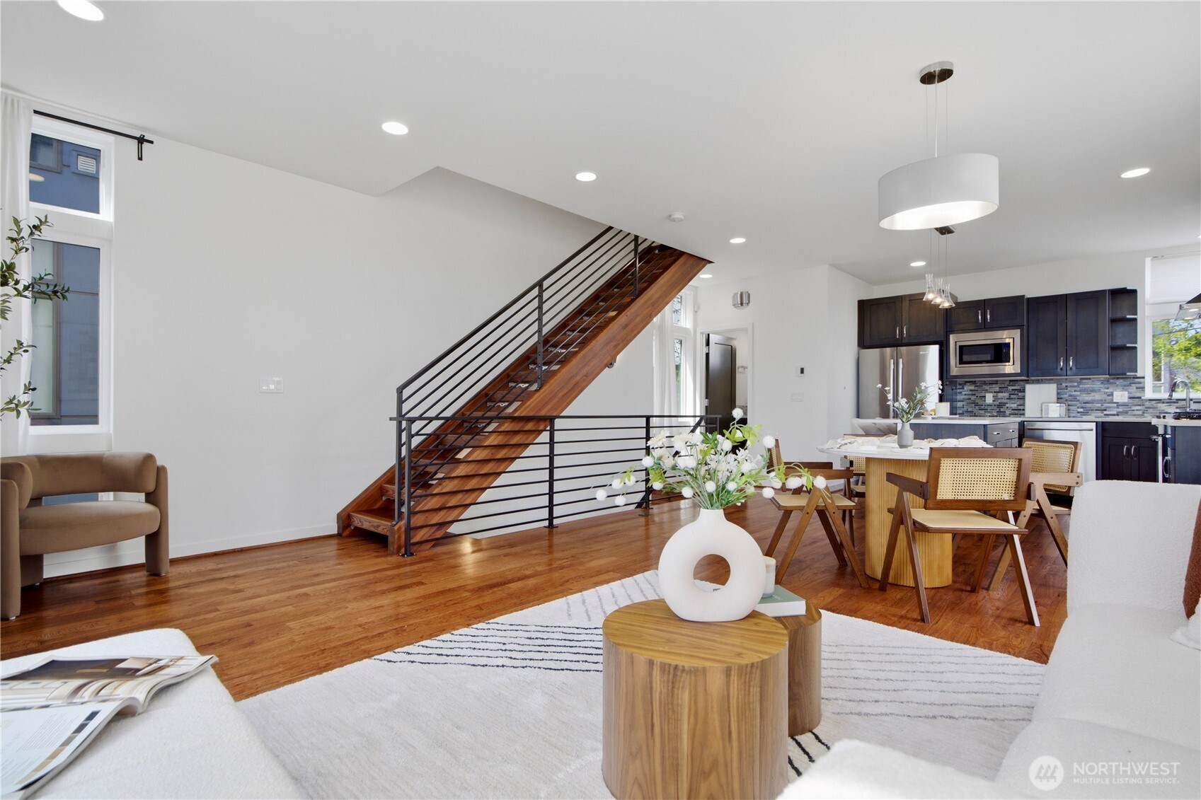 4106 Linden Avenue N Unit: B
