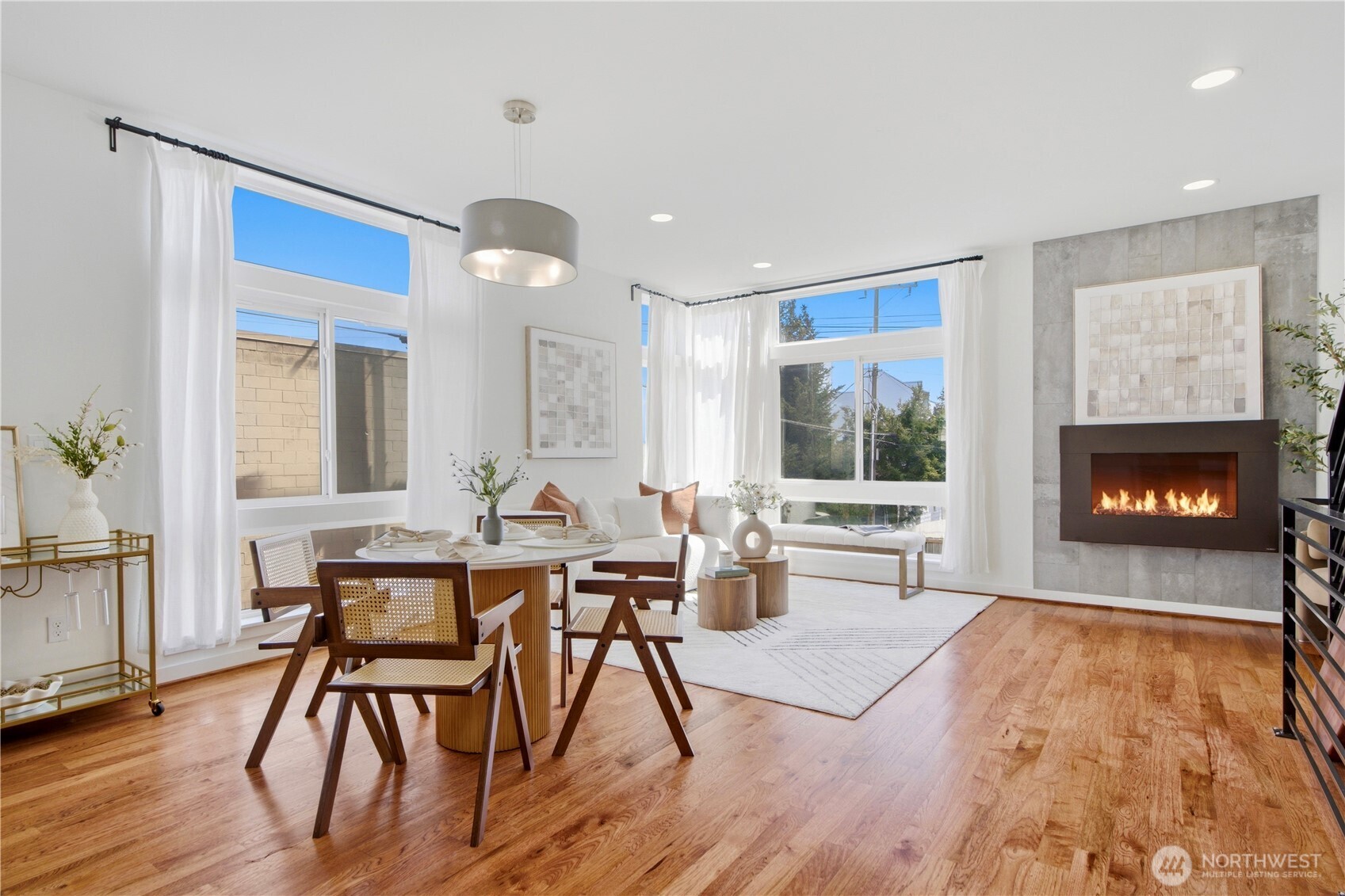 4106 Linden Avenue N Unit: B