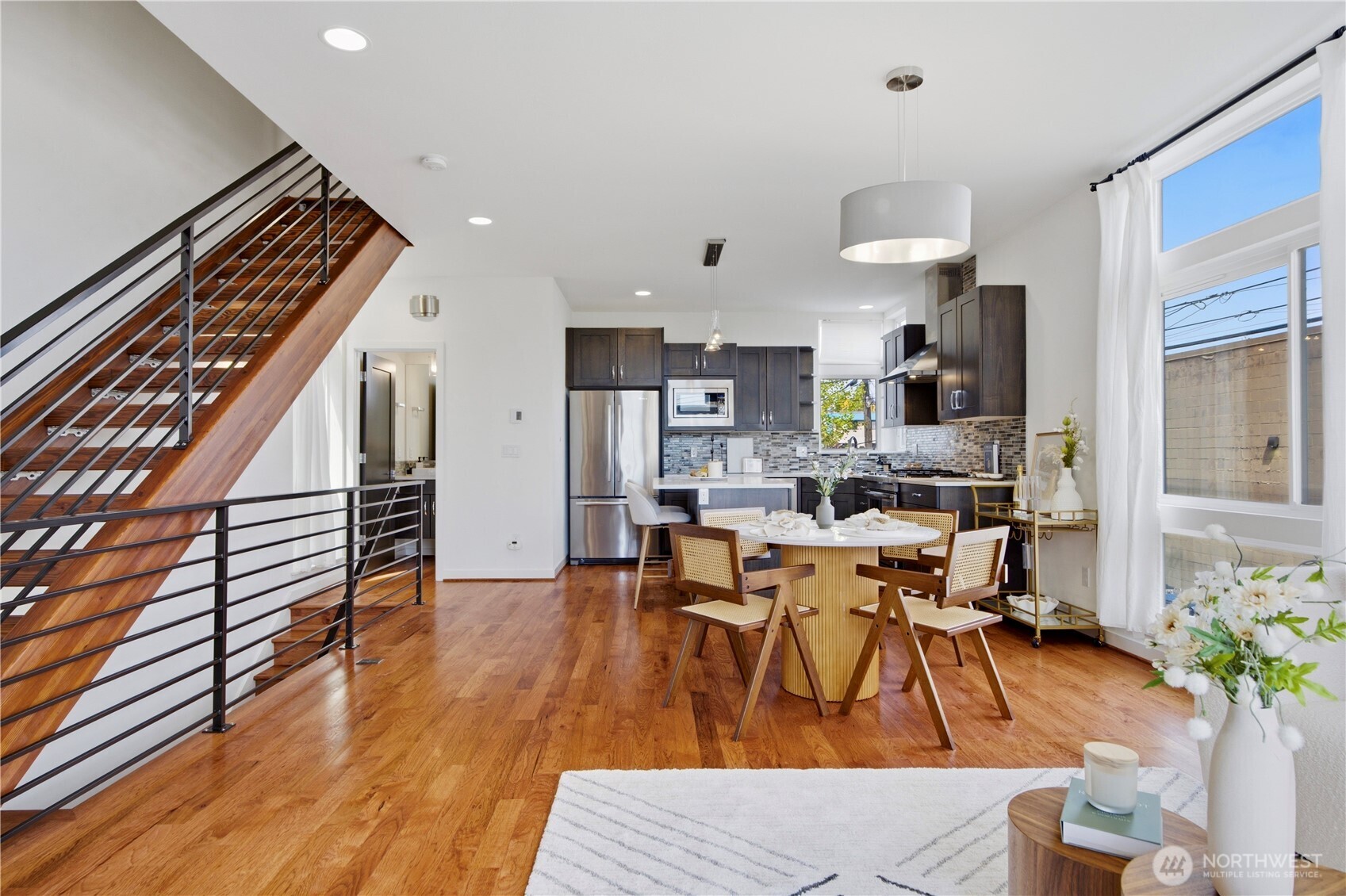 4106 Linden Avenue N Unit: B