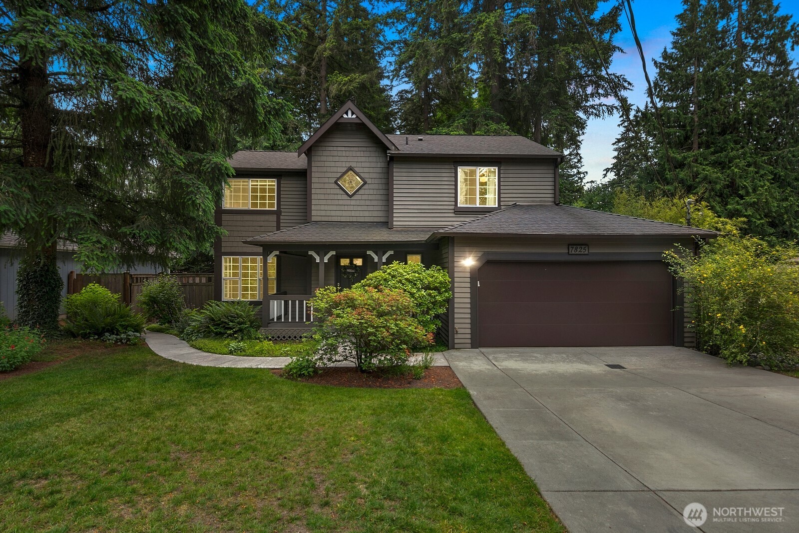 7825 NE 140th Place