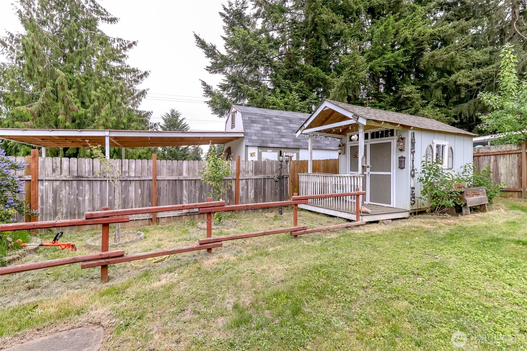 12111 213th Avenue Ct E