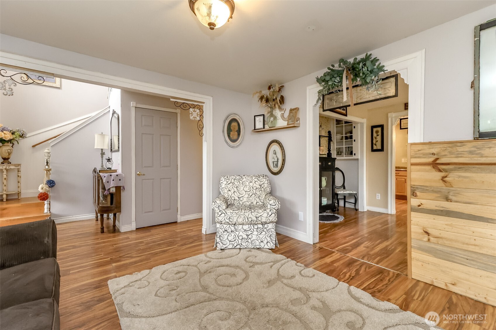 12111 213th Avenue Ct E