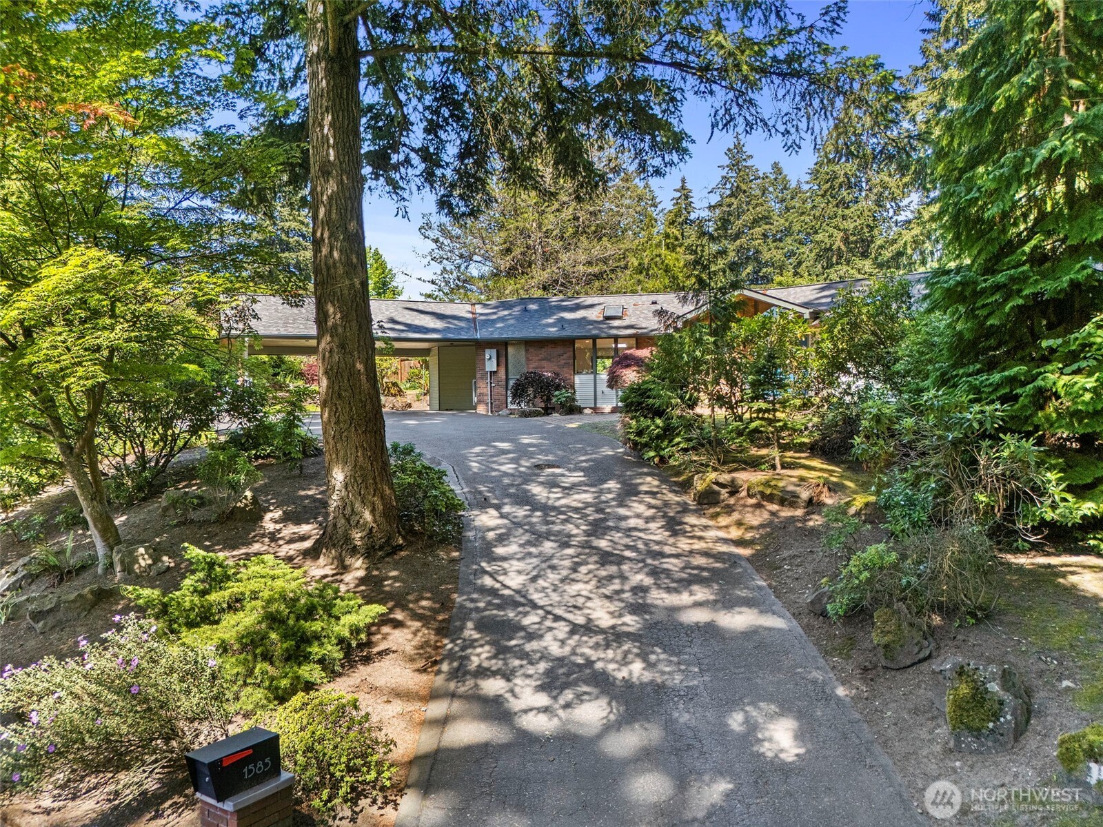 1585 Weathervane Drive