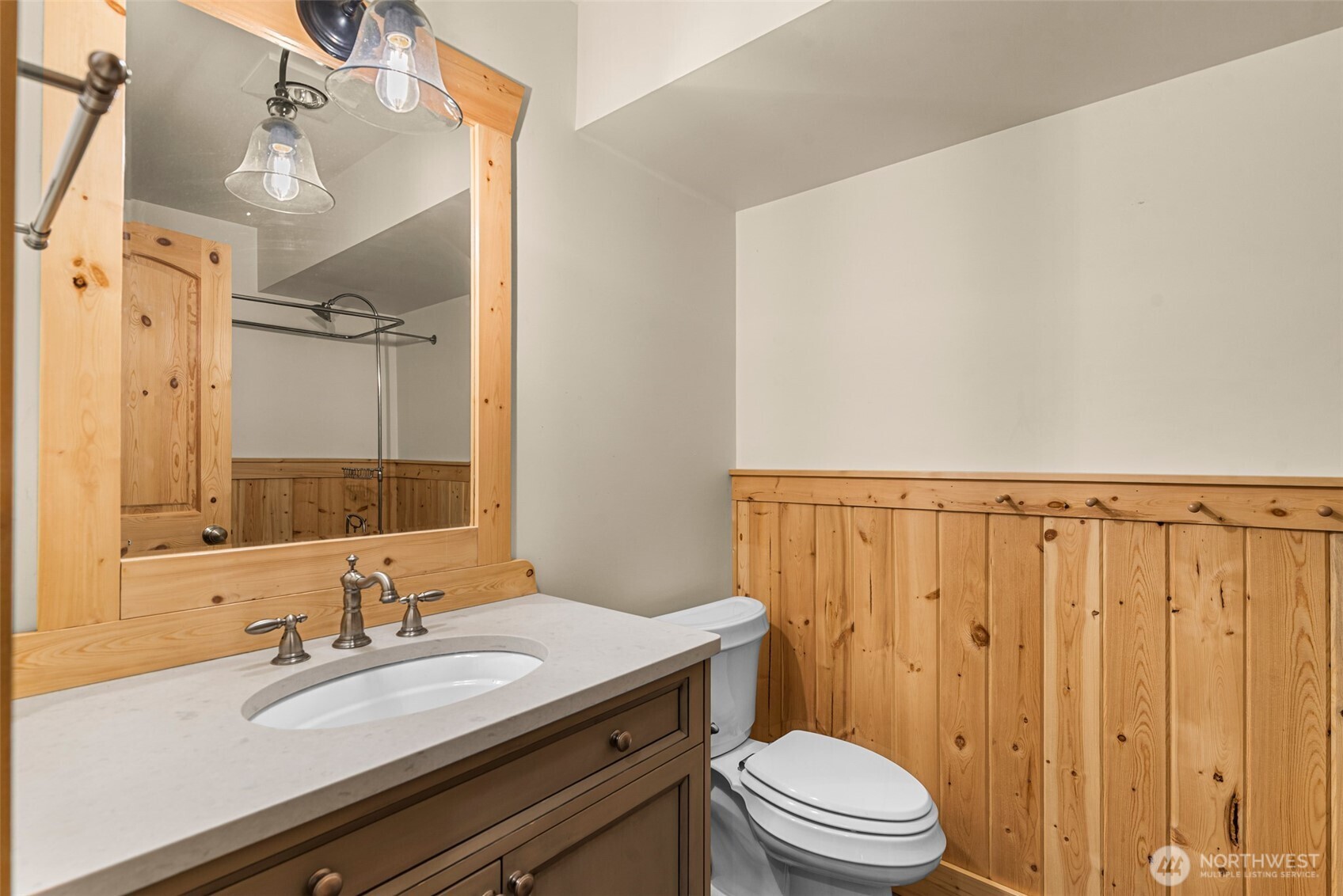 3888 Camas Creek Rd