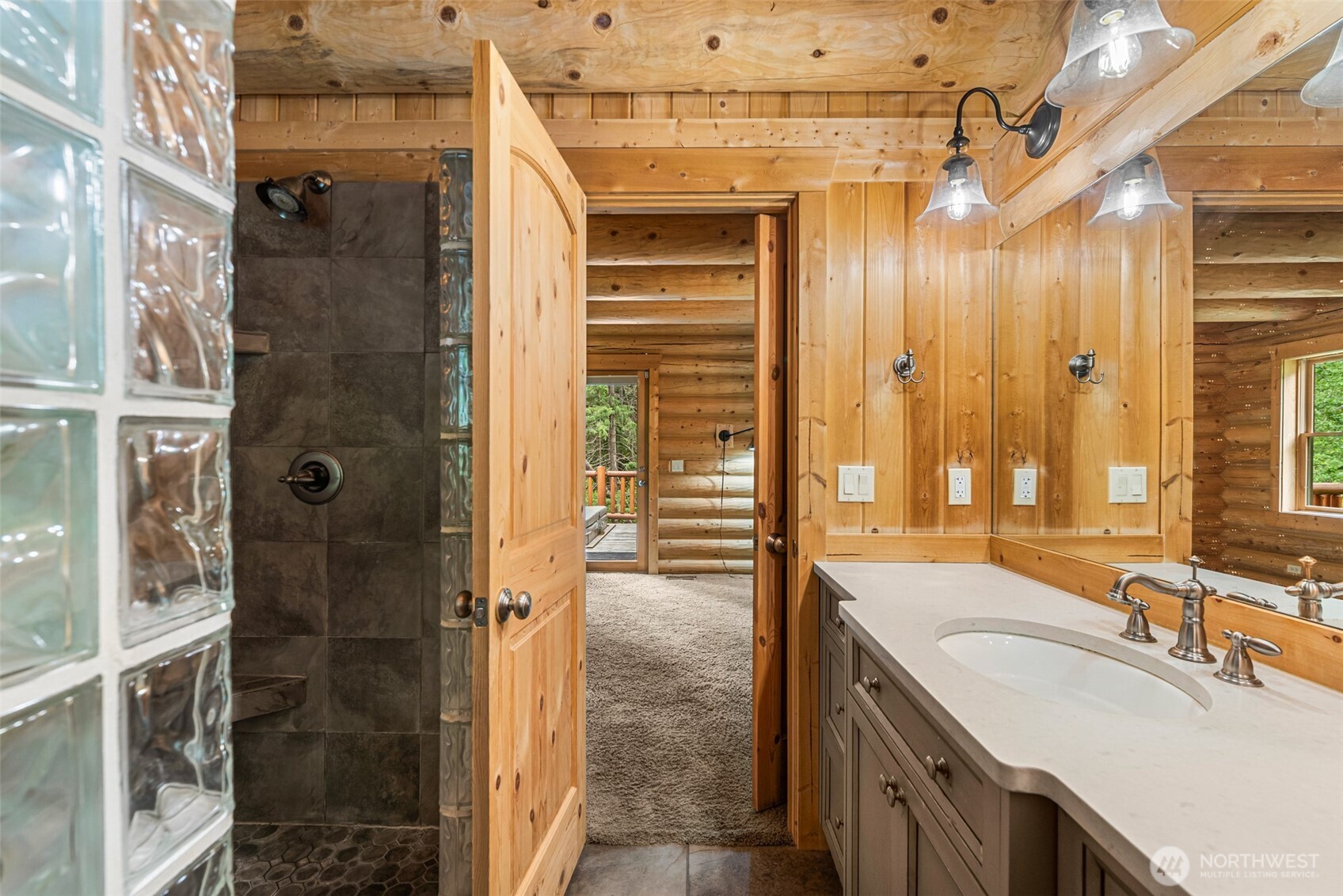 3888 Camas Creek Rd