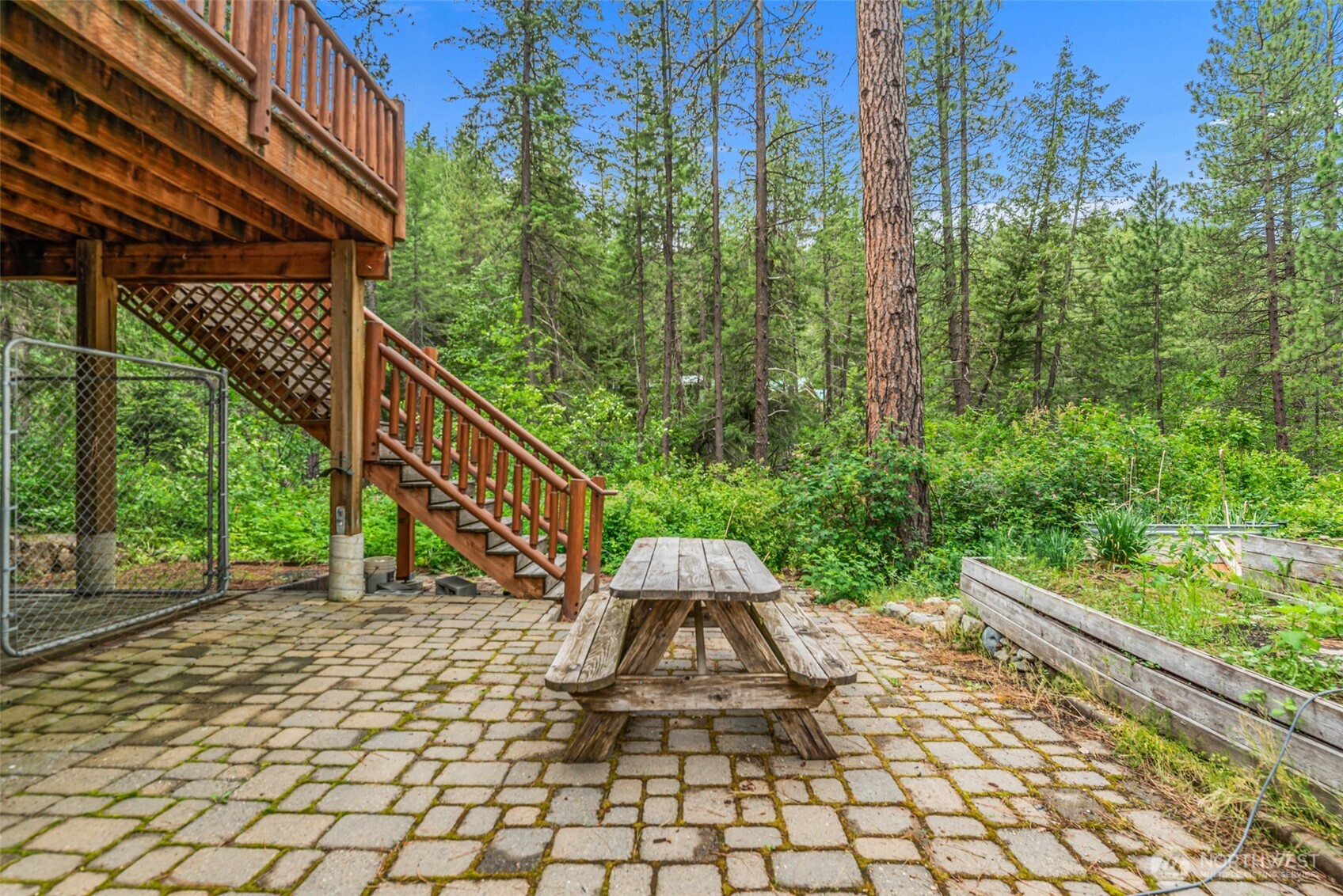 3888 Camas Creek Rd
