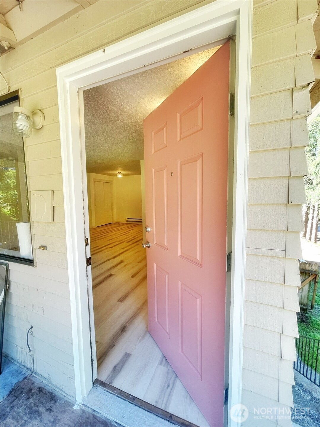 1714 SE Susan Unit: B