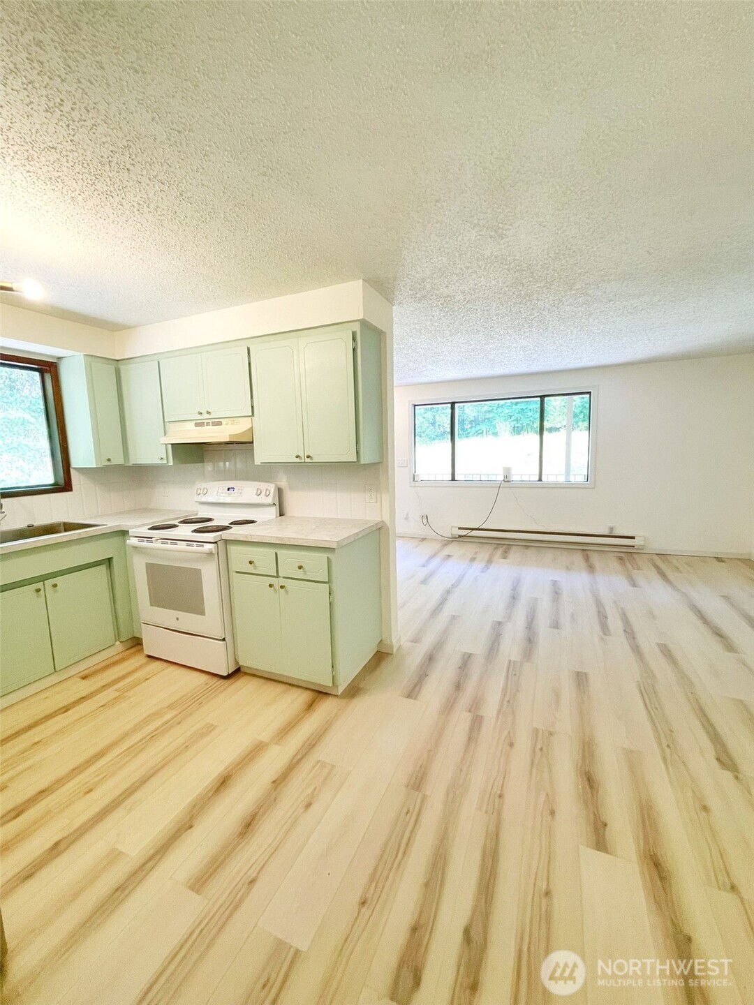 1714 SE Susan Unit: B