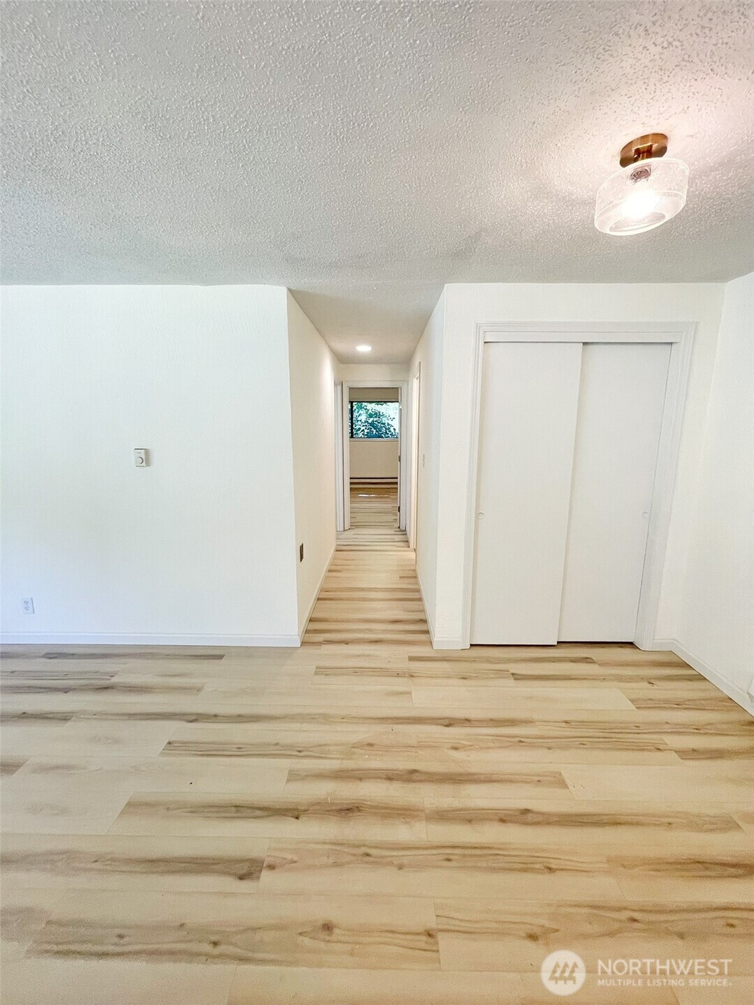 1714 SE Susan Unit: B