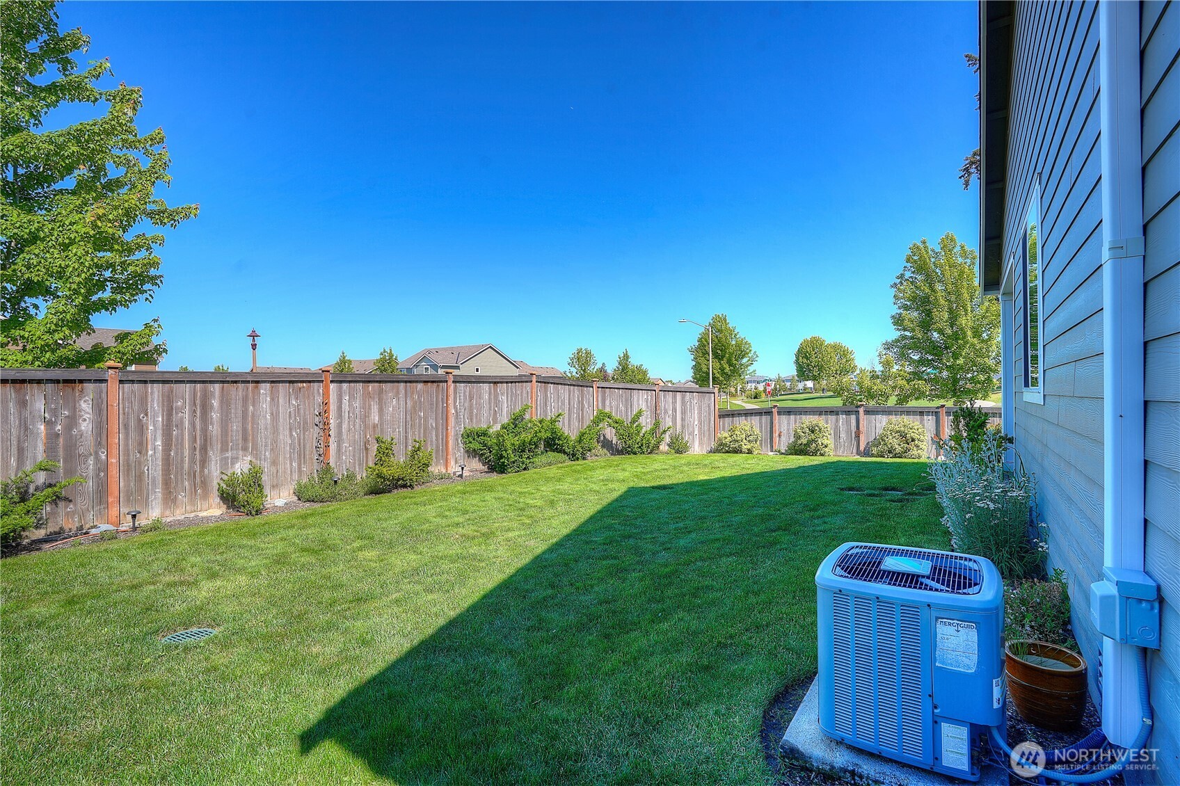 386 Grennan Lane N
