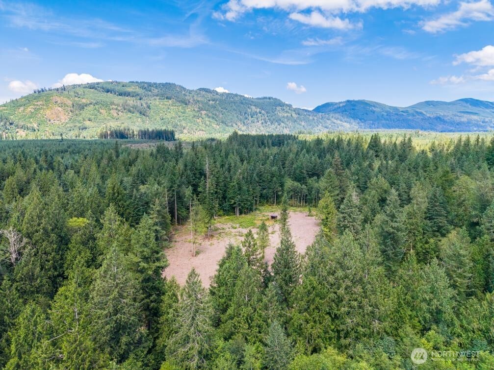 9521 Red Mountain Lane