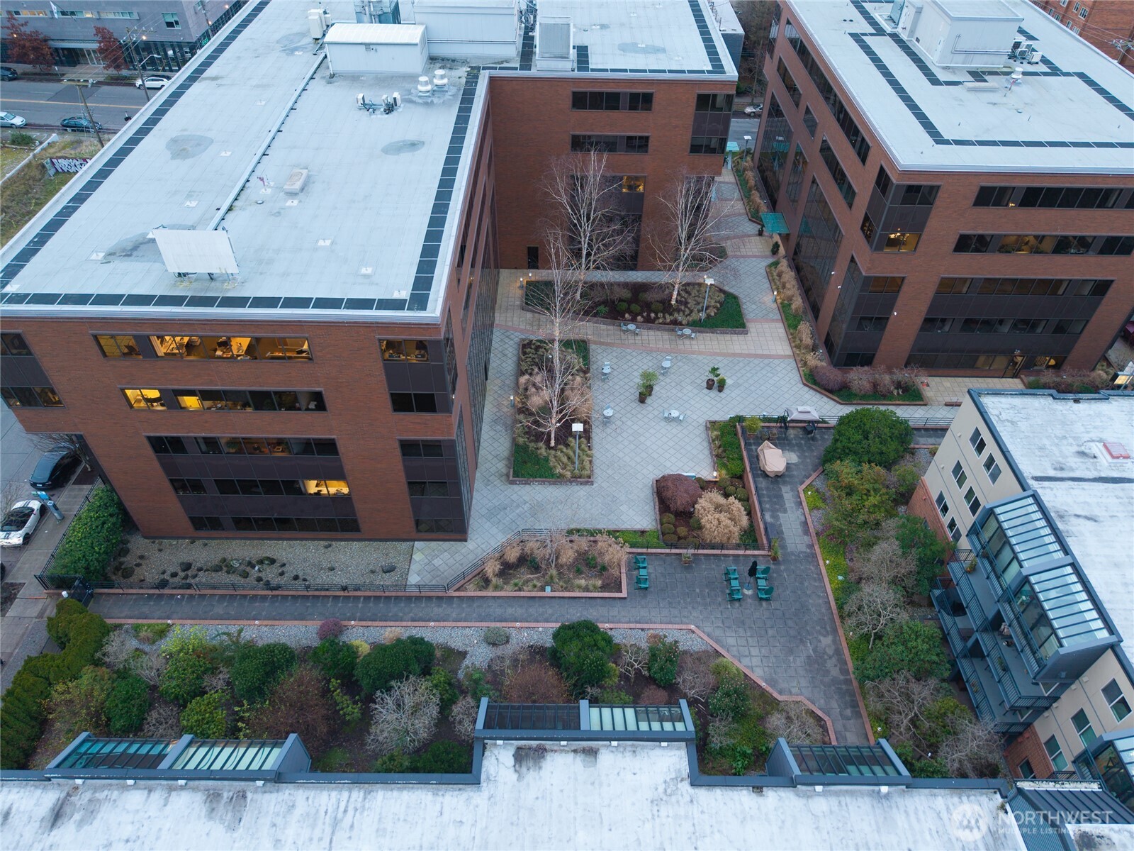 275 W Roy Street Unit: 412