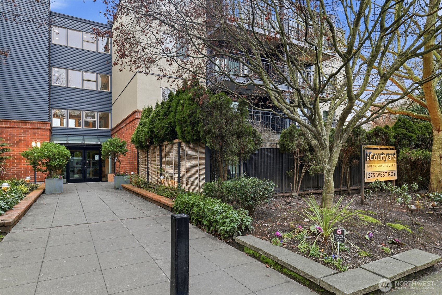 275 W Roy Street Unit: 412