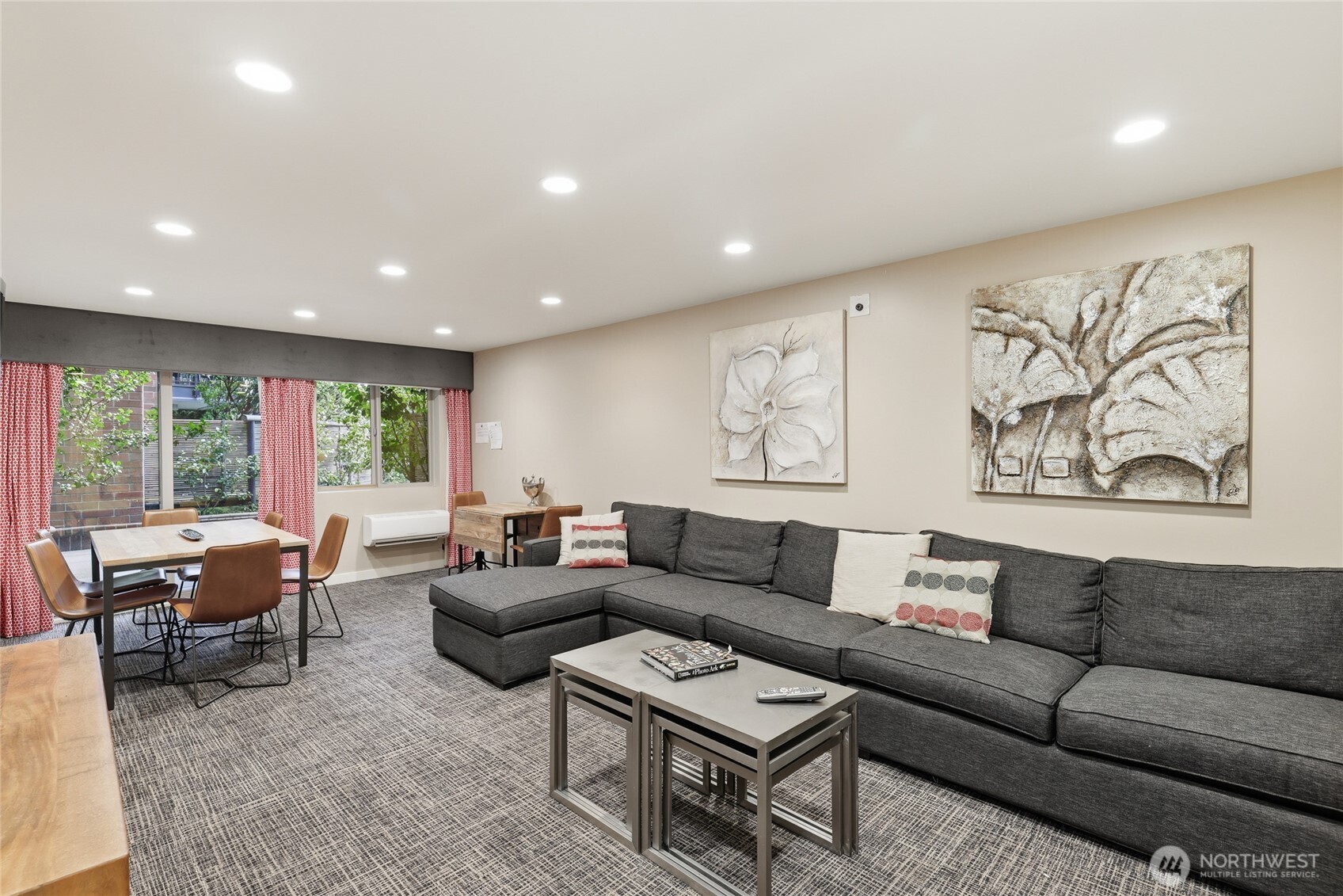 275 W Roy Street Unit: 412