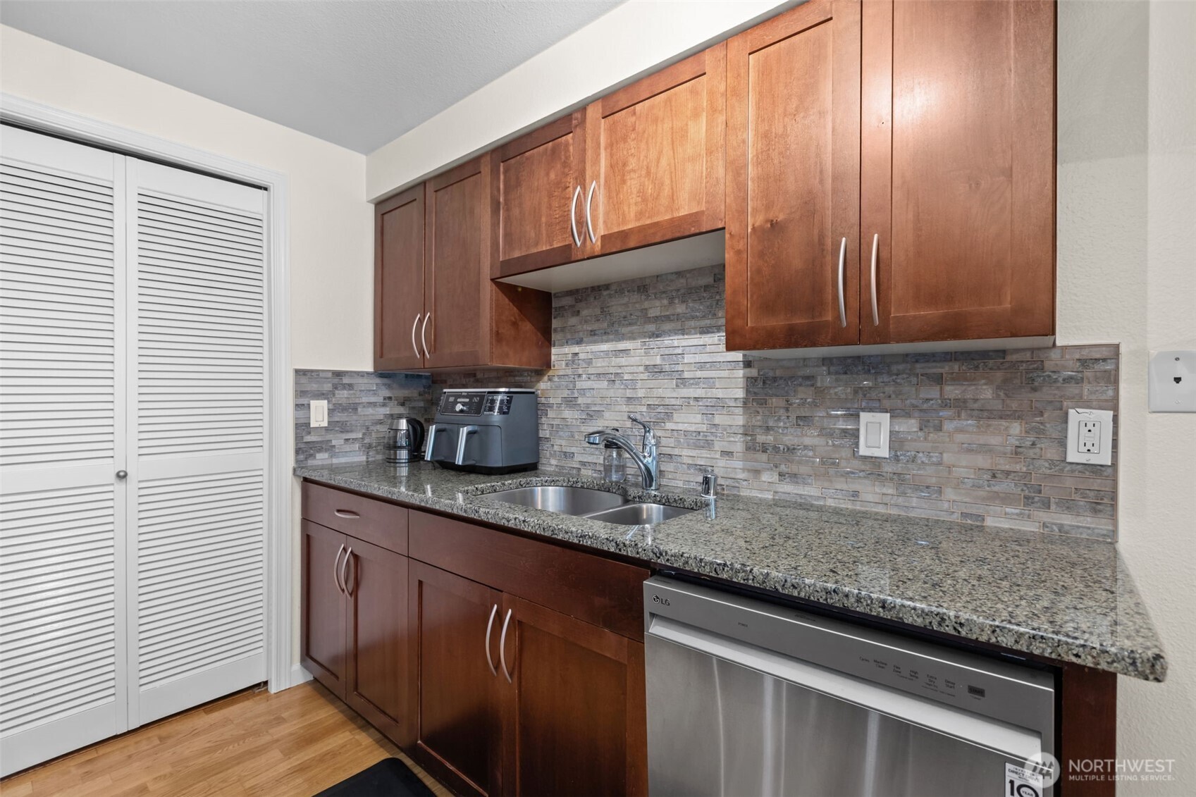 3045 20th Avenue W Unit: 209