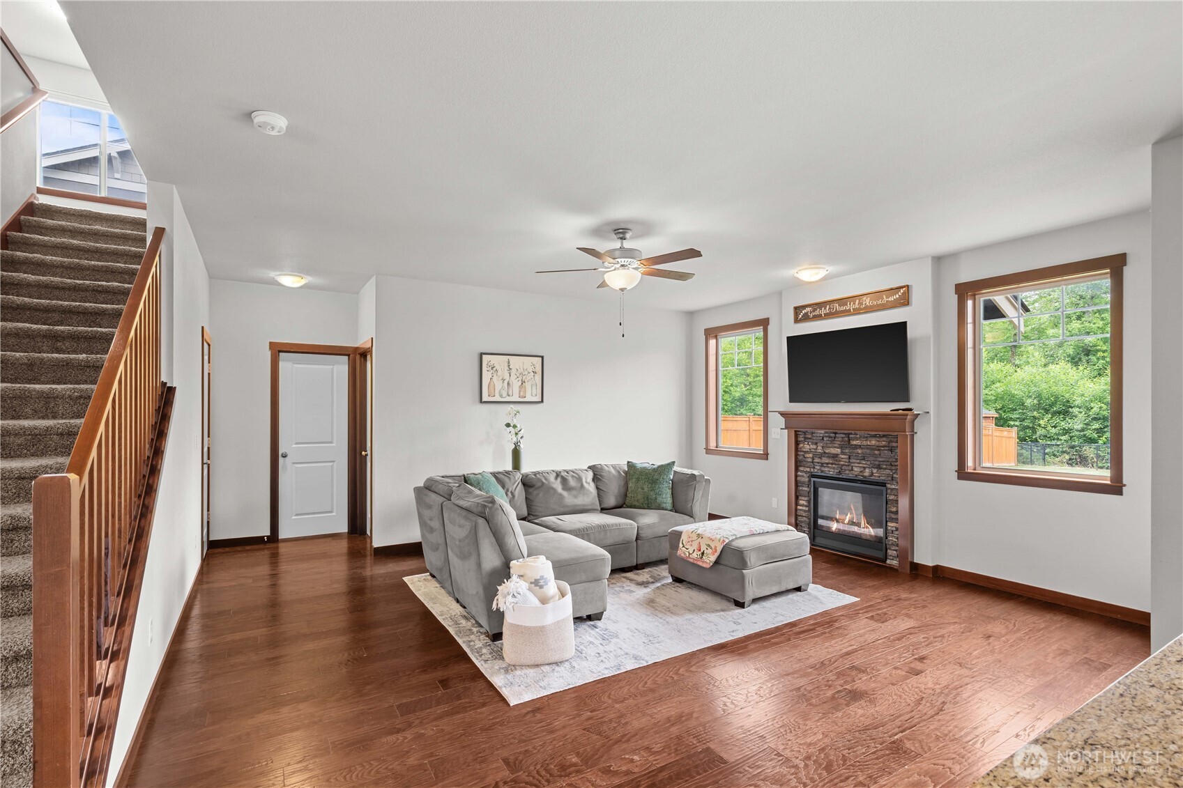 6428 277th Street NW