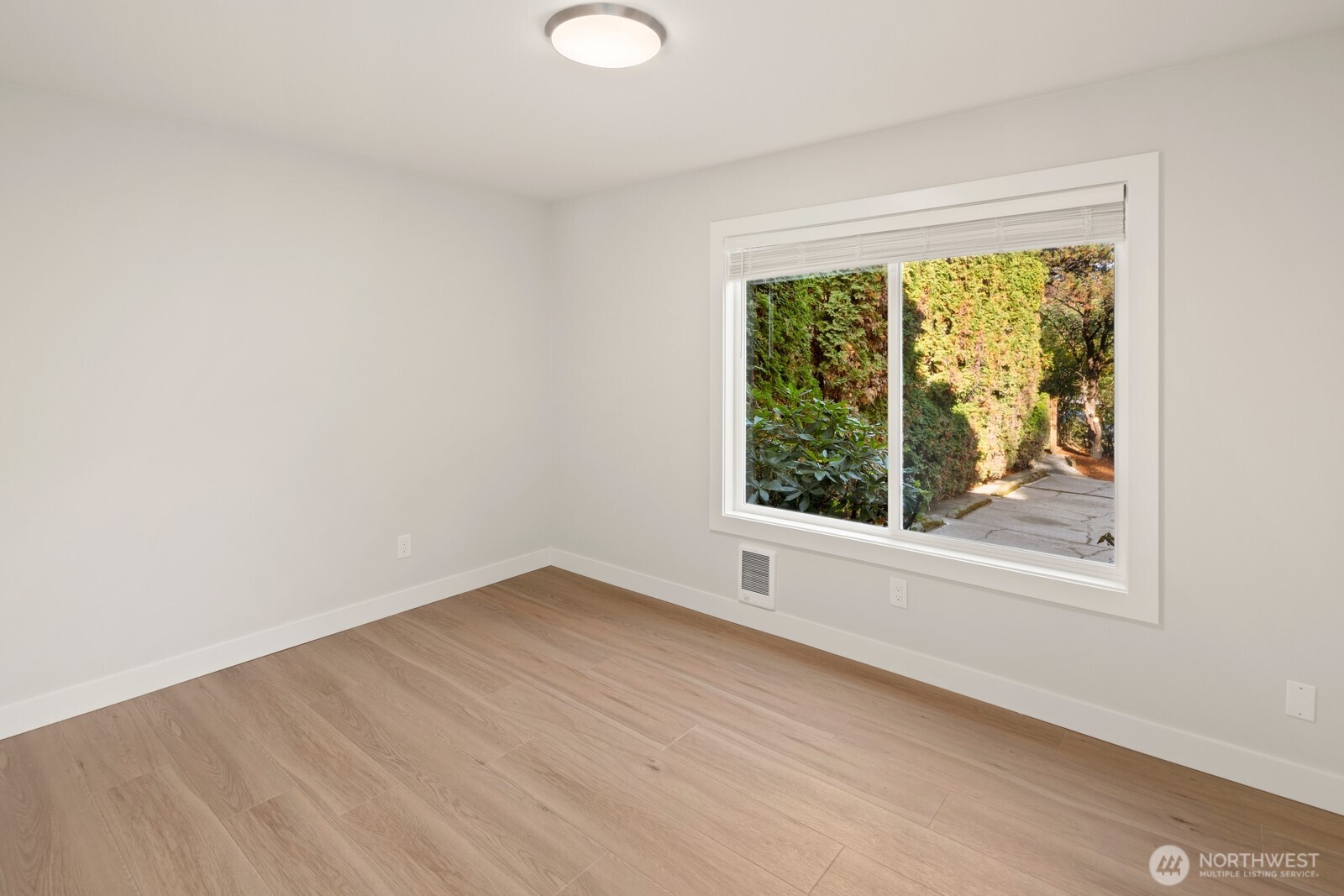 845 Kirkland Way