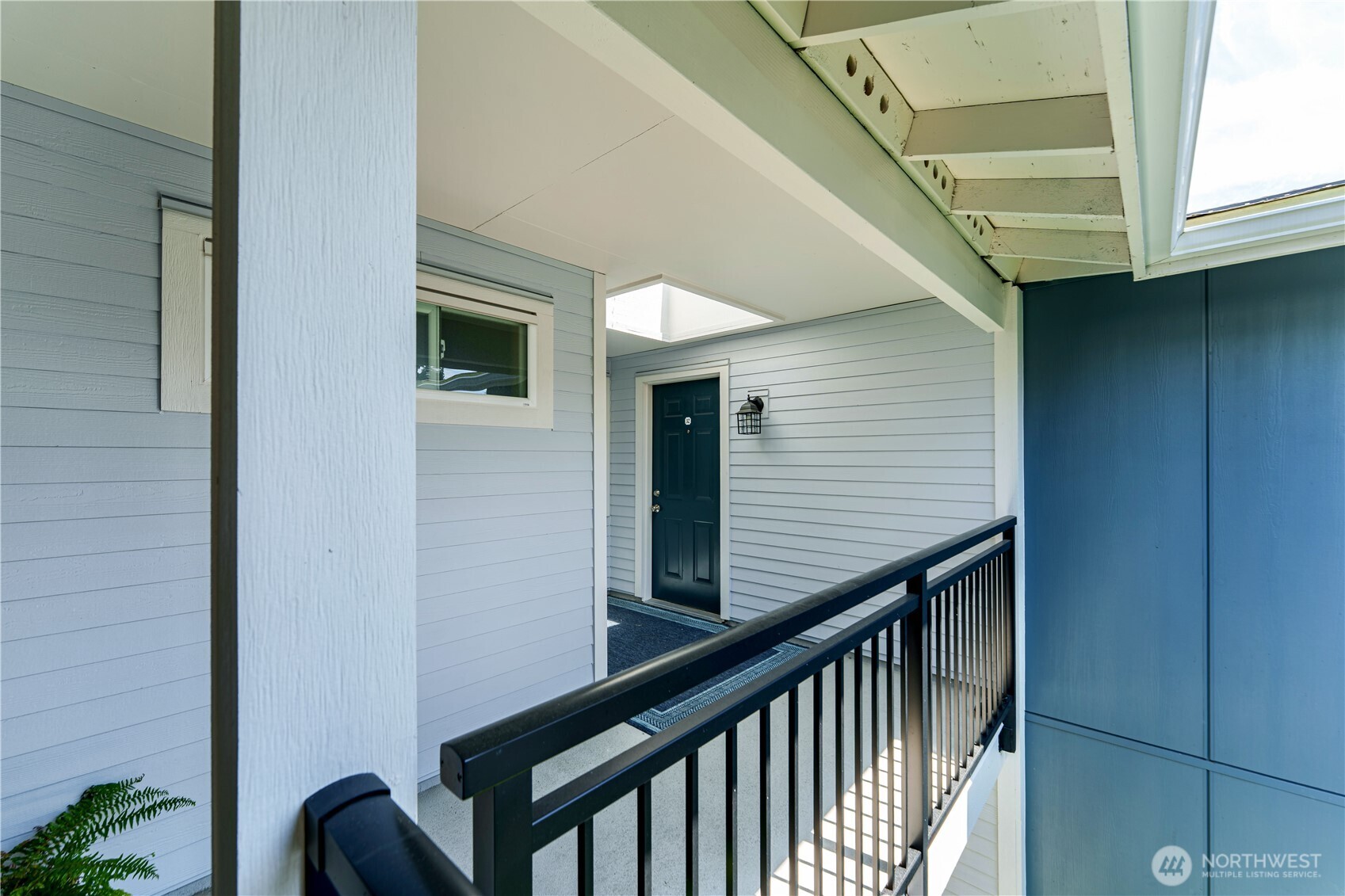 907 N 163rd Street Unit: A32