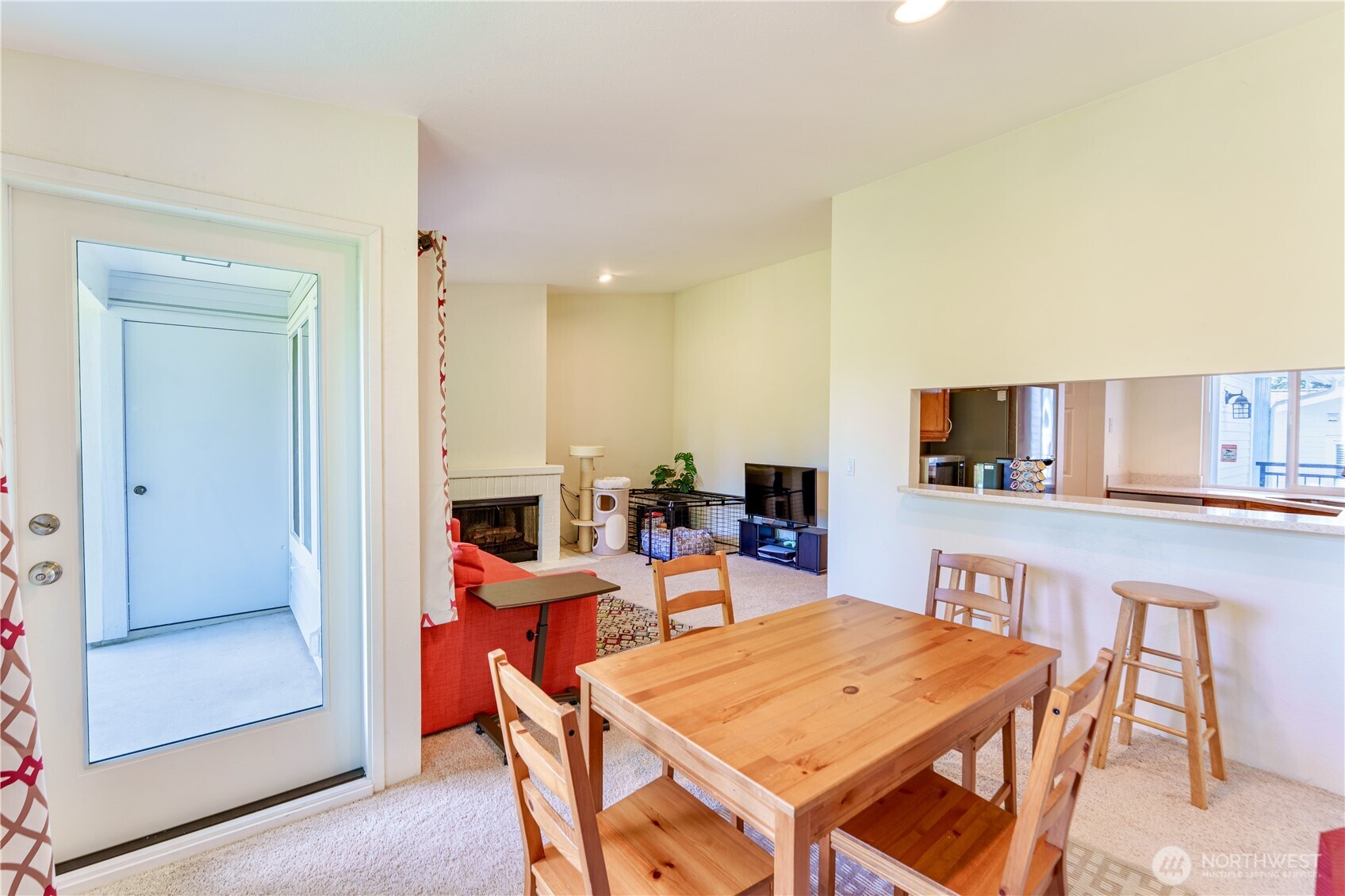 907 N 163rd Street Unit: A32