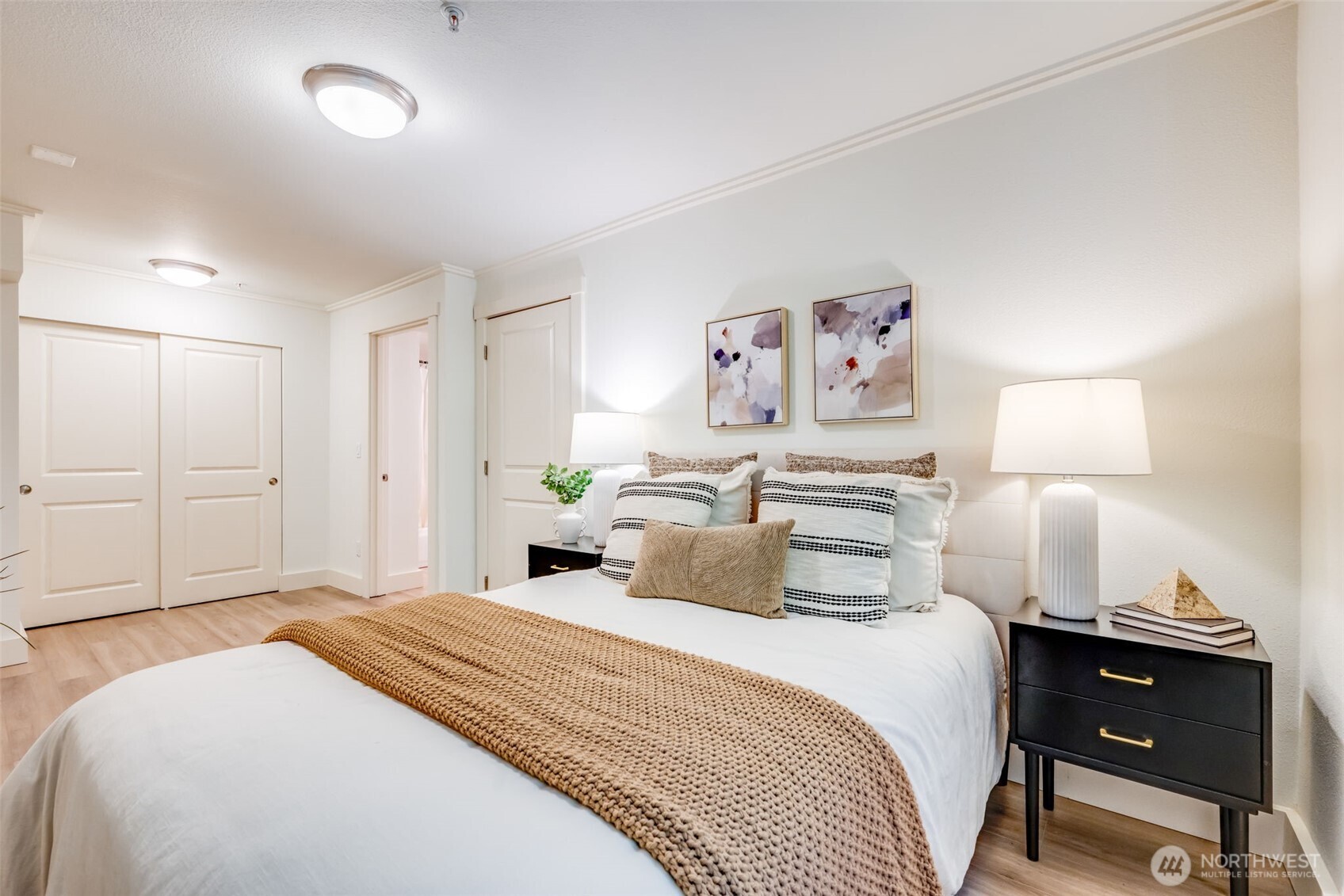 626 4th Avenue W Unit: 104