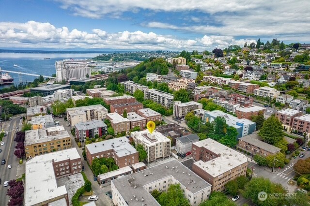626 4th Avenue W Unit: 104