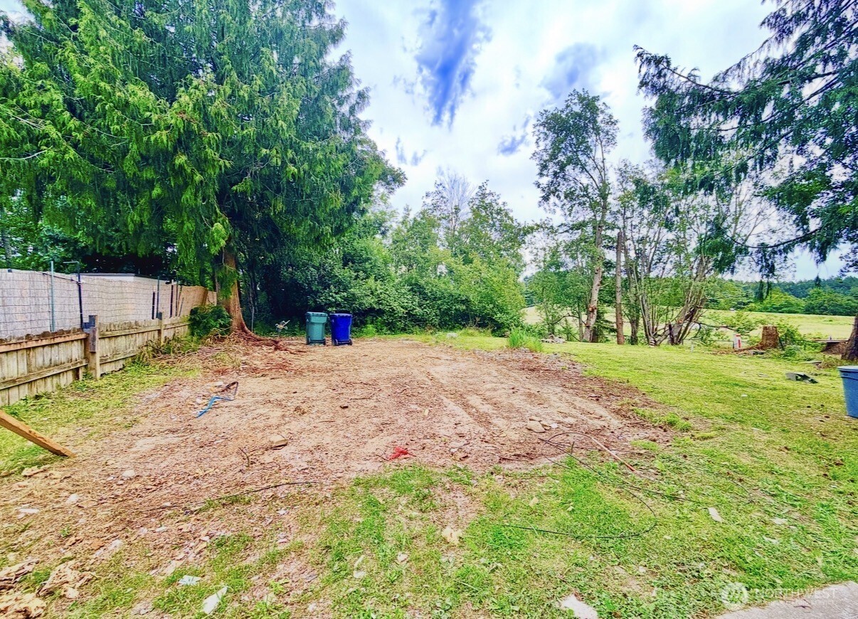 2317 Twin Place