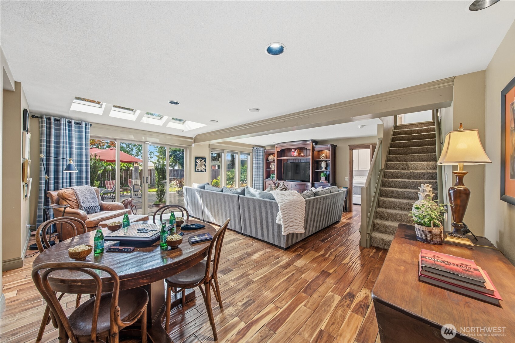 7104 166th Avenue E