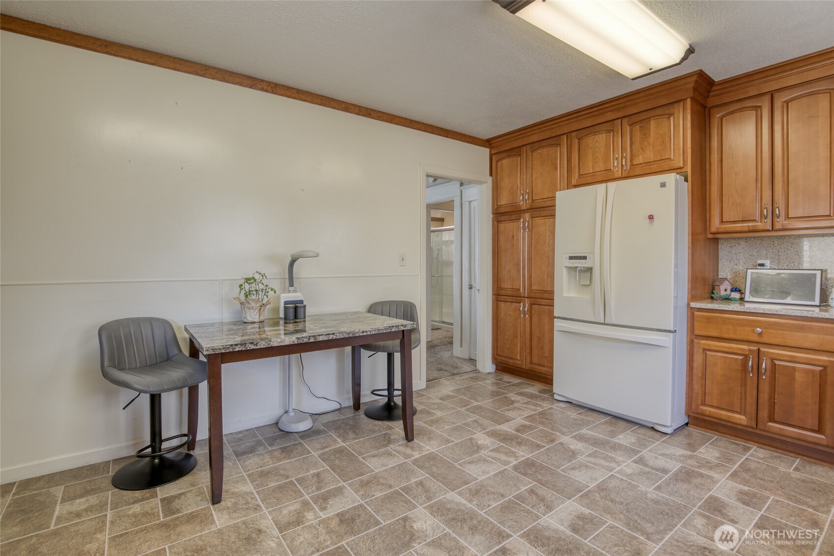 606 W 4th Street