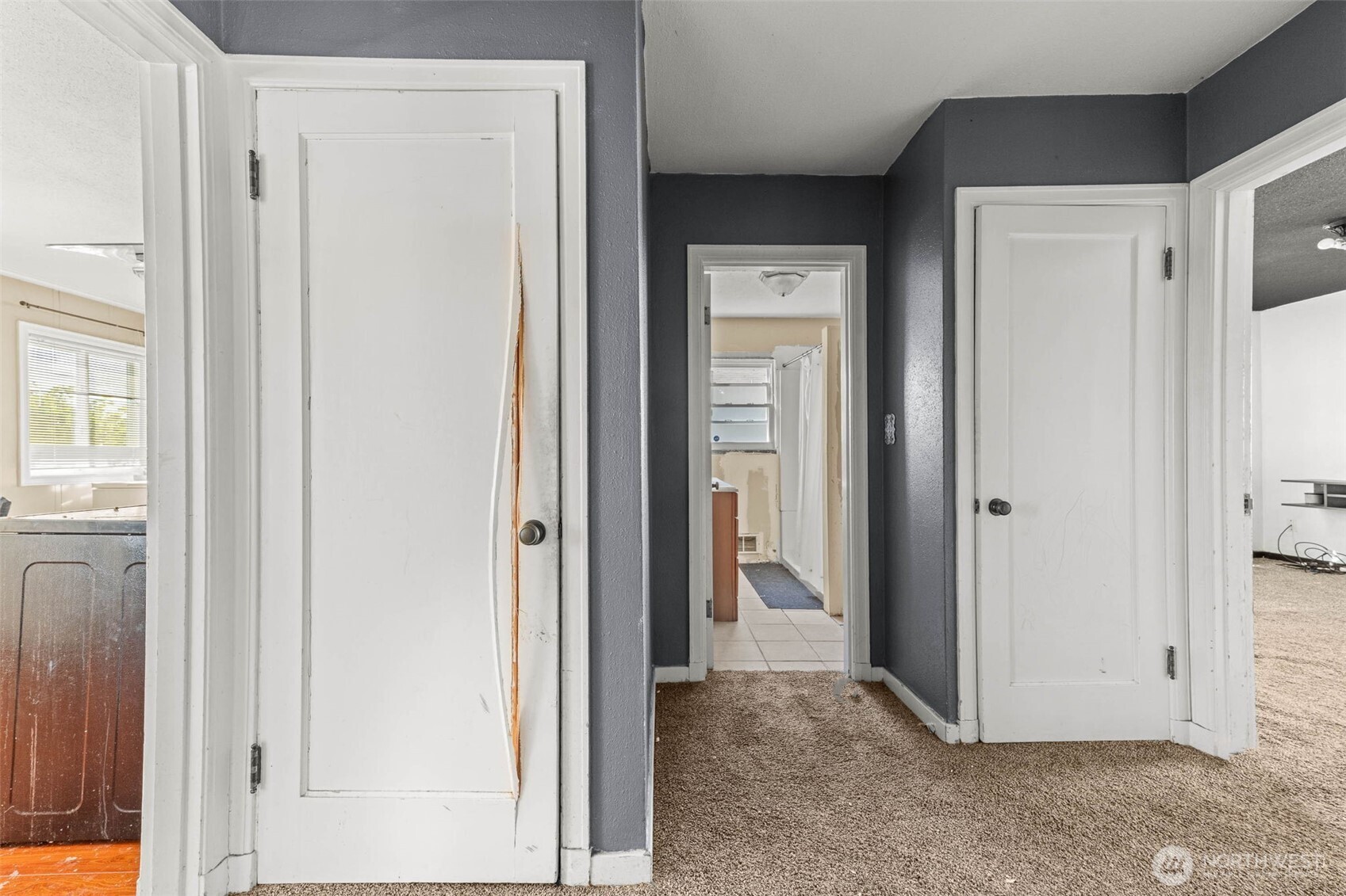 422 W 3rd Street
