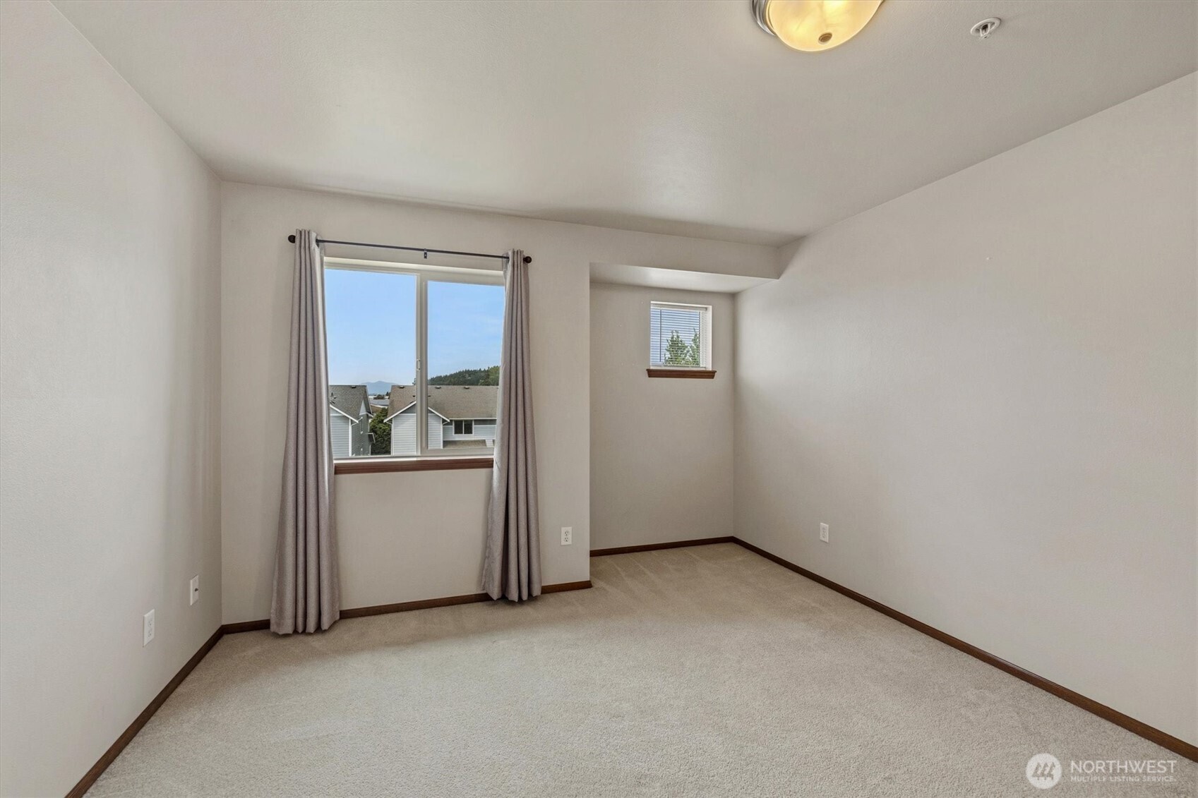 527 Neff Circle