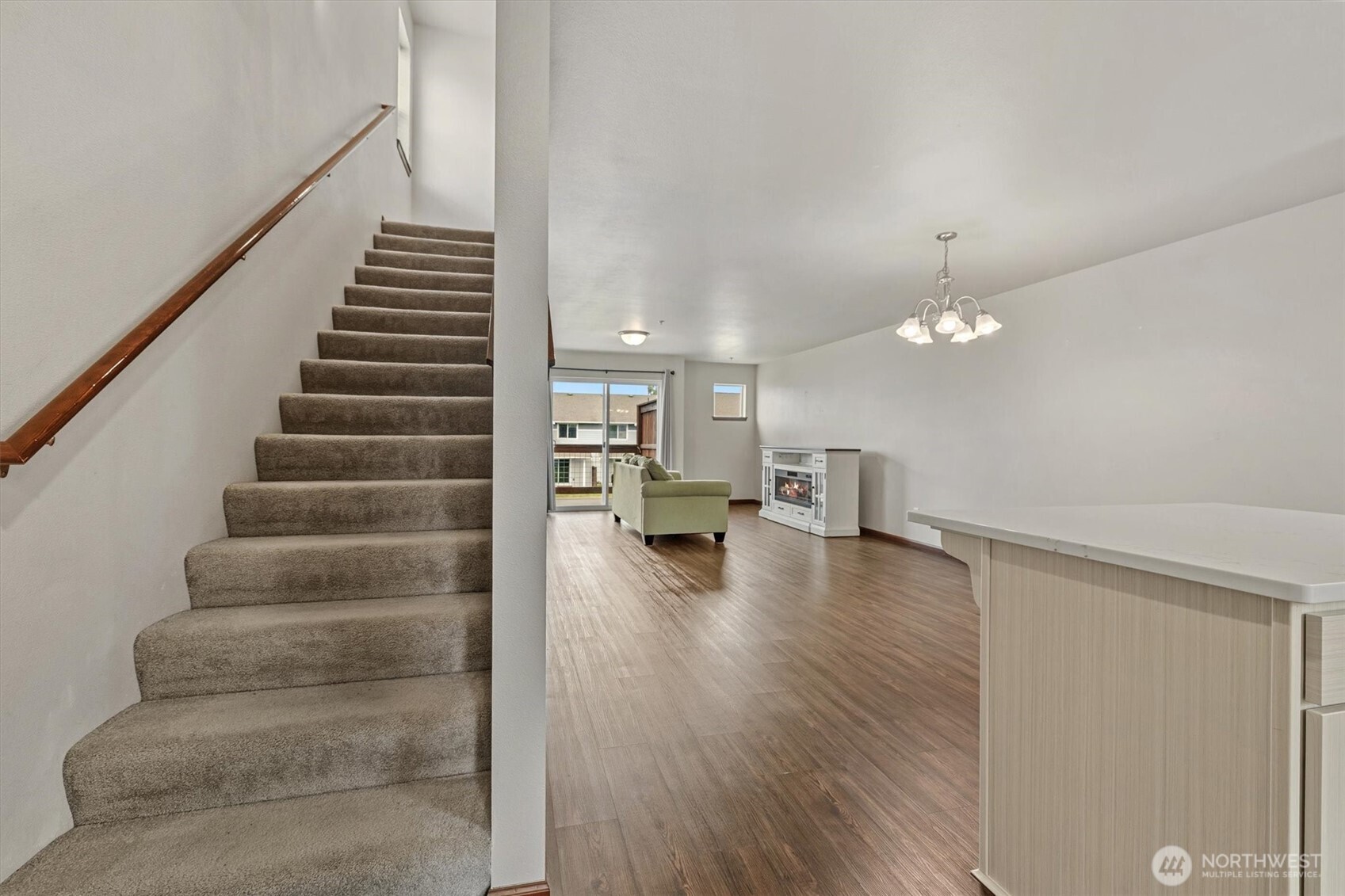 527 Neff Circle