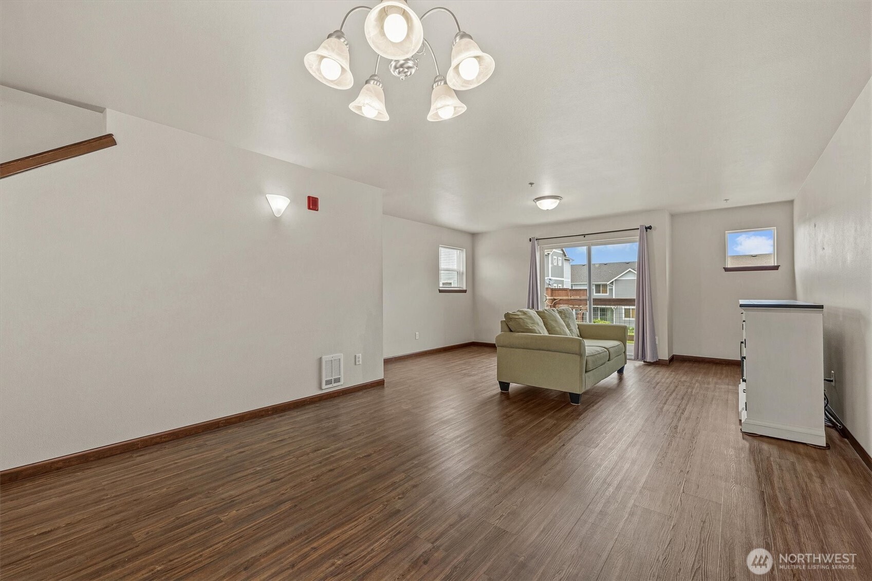 527 Neff Circle