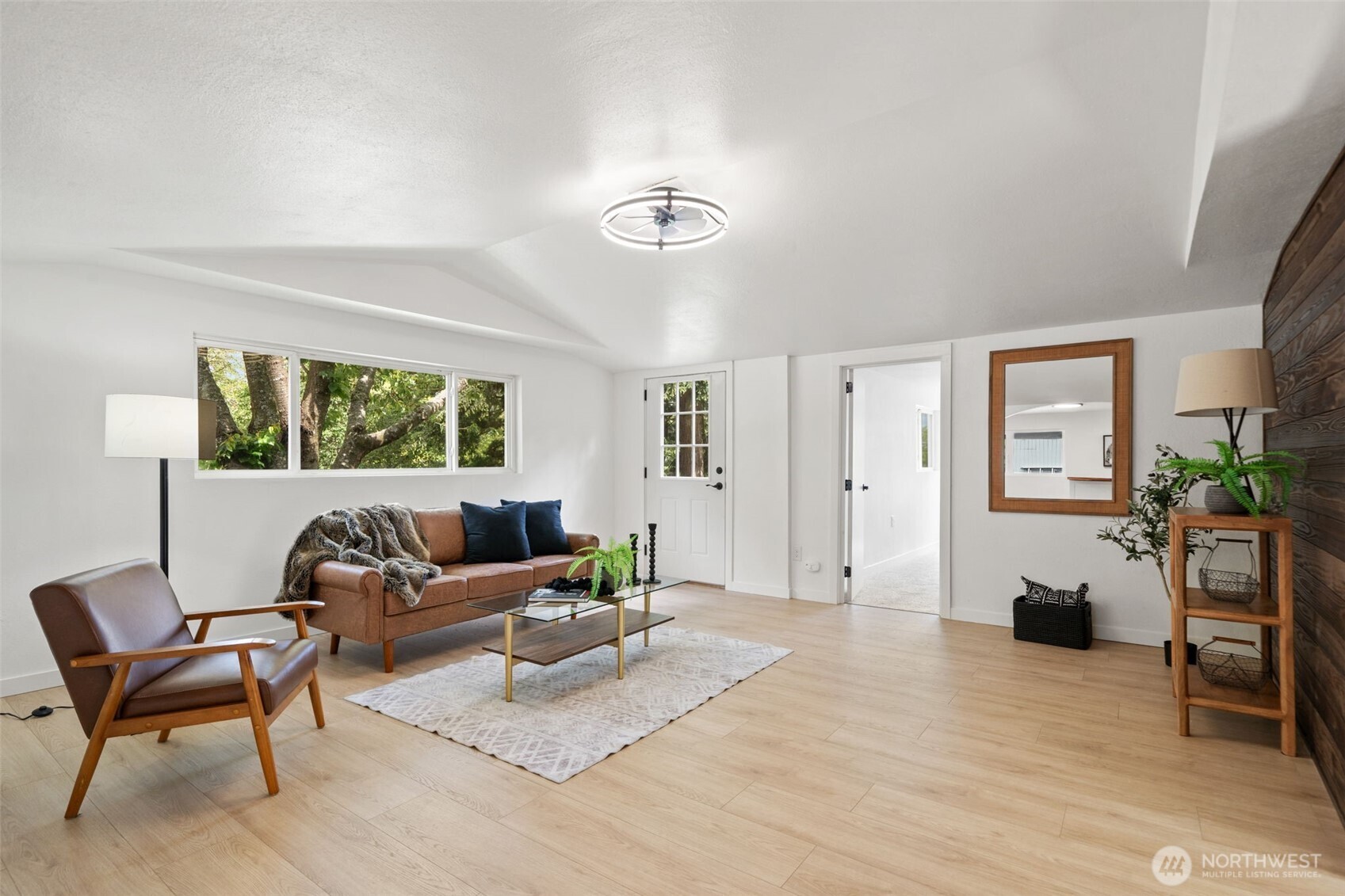 341 Maple Avenue