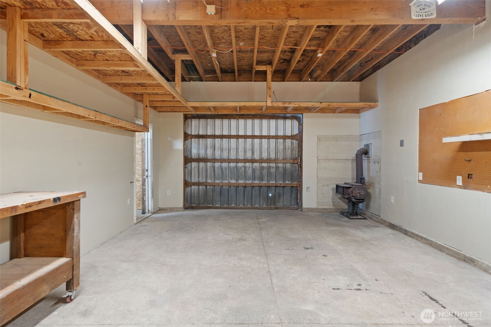 341 Maple Avenue